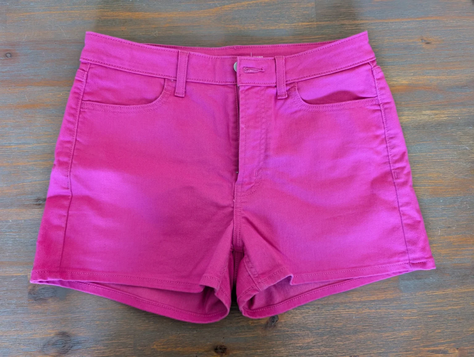Featured image for Short rose old navy