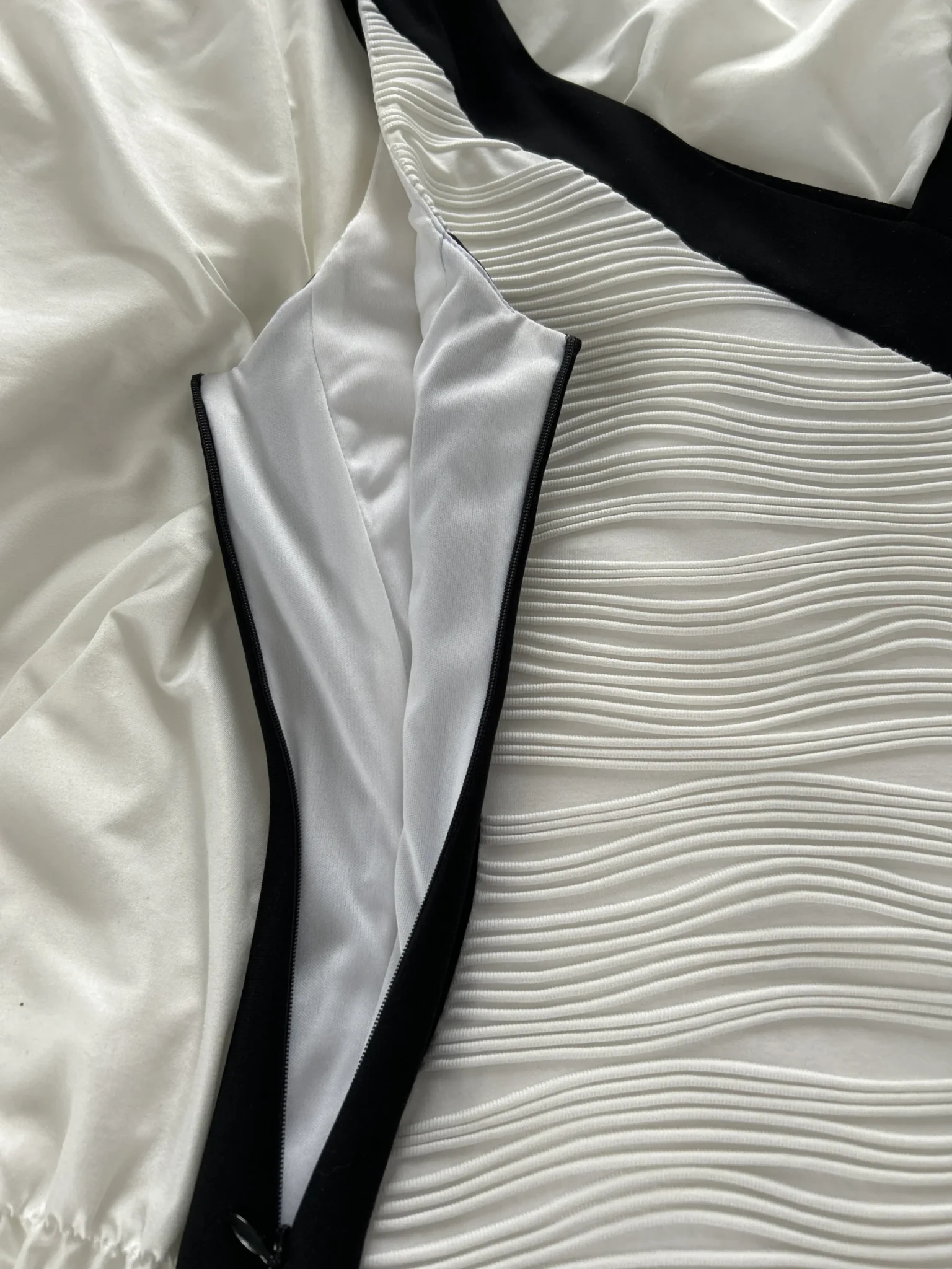 Image for Robe chic