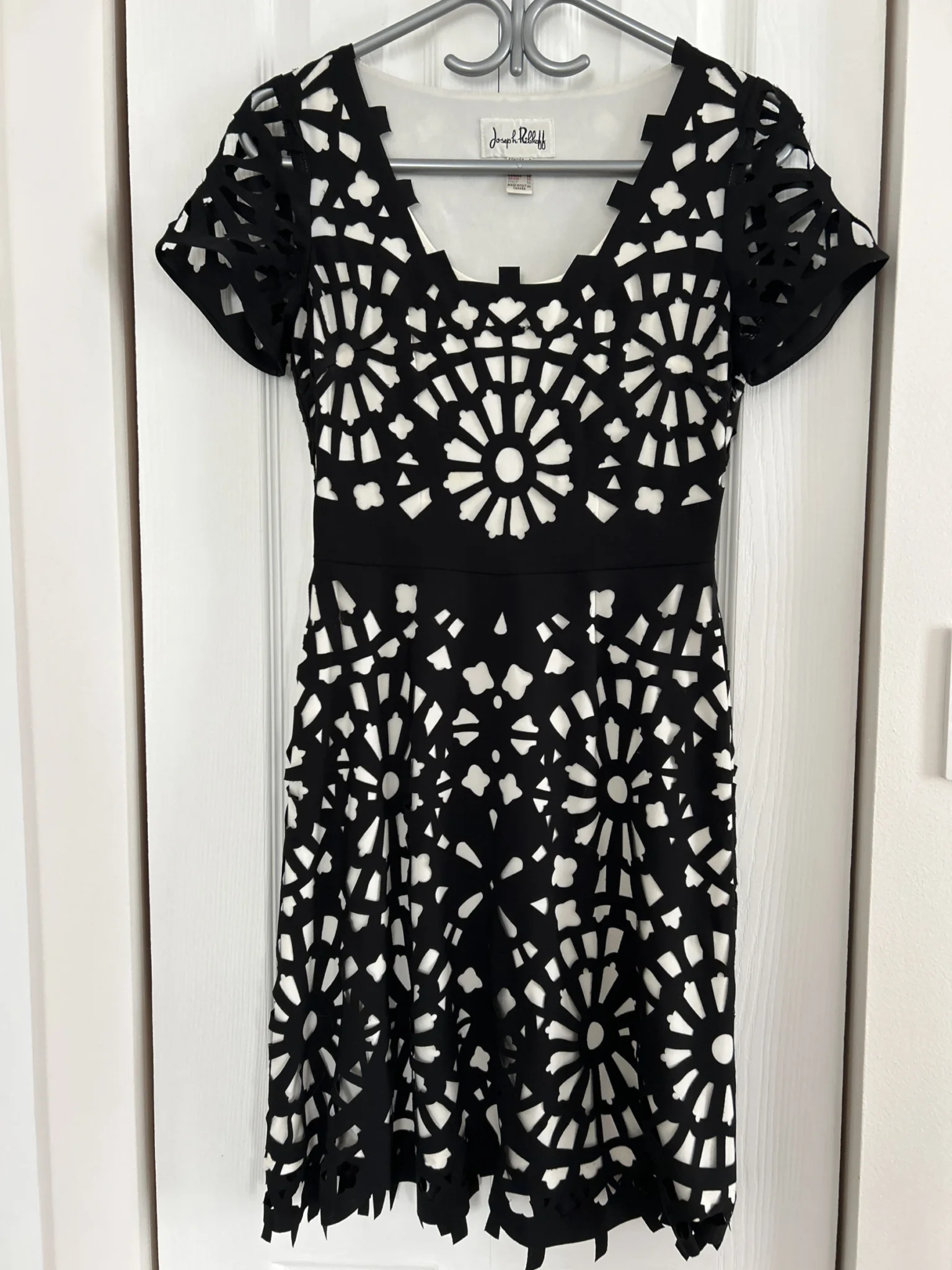Featured image for Robe chic