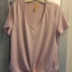 Featured thumbnail for Haut Indyeva rose pâle large jamais porté