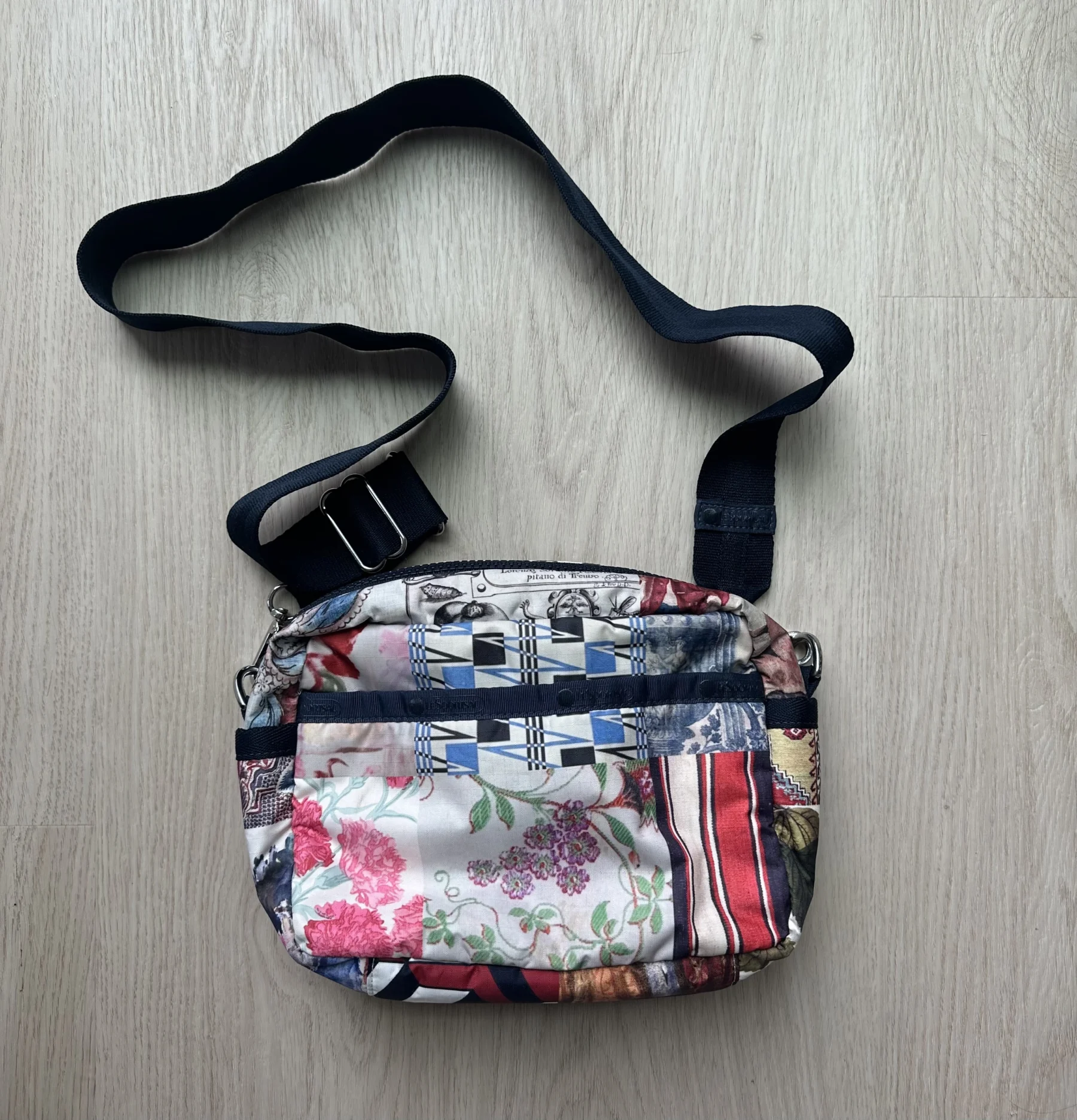 LeSportSac x Libertine Deluxe Crossbody *Autre seconde main