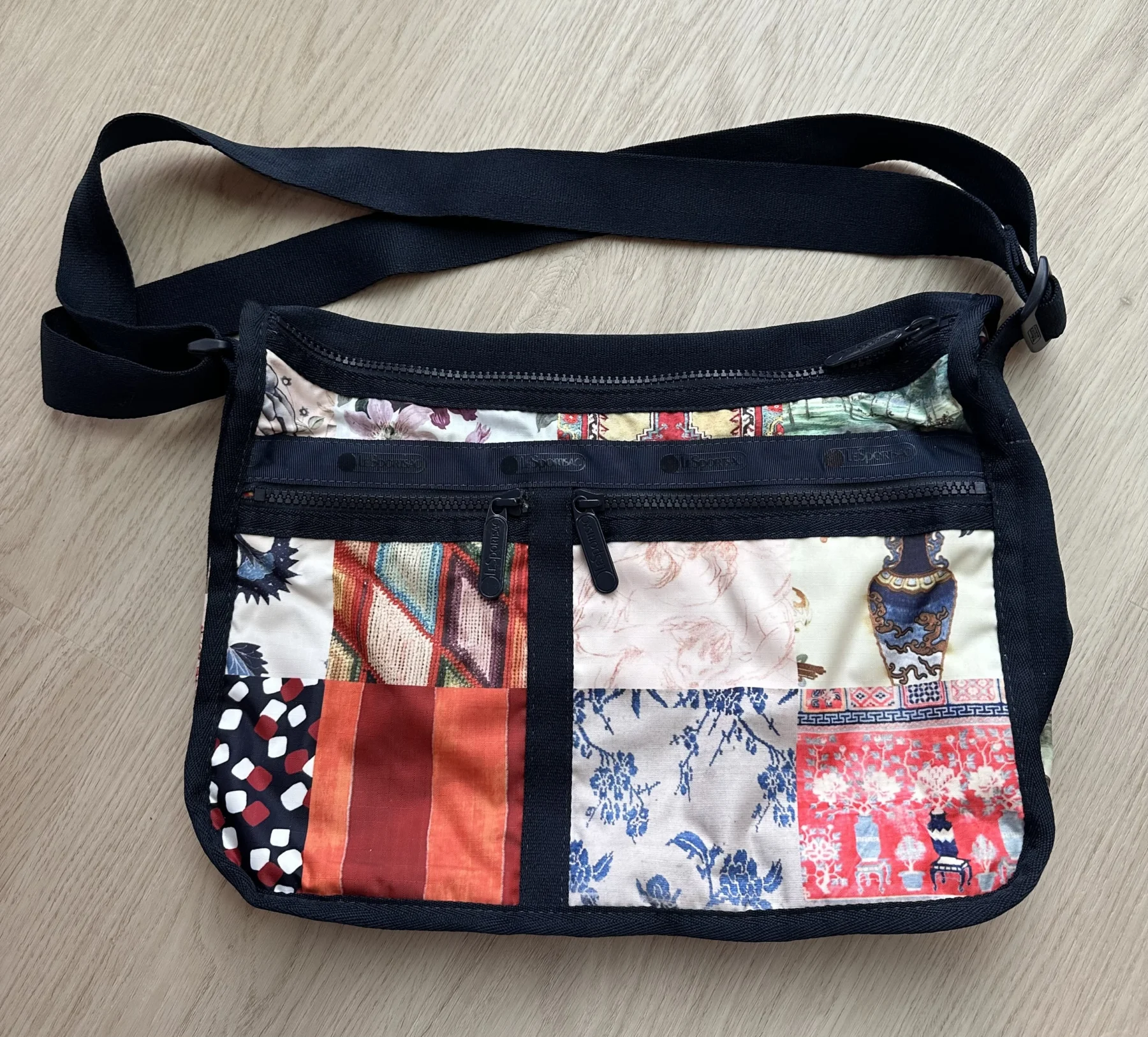 LeSportSac x Libertine Deluxe Crossbody *Autre seconde main