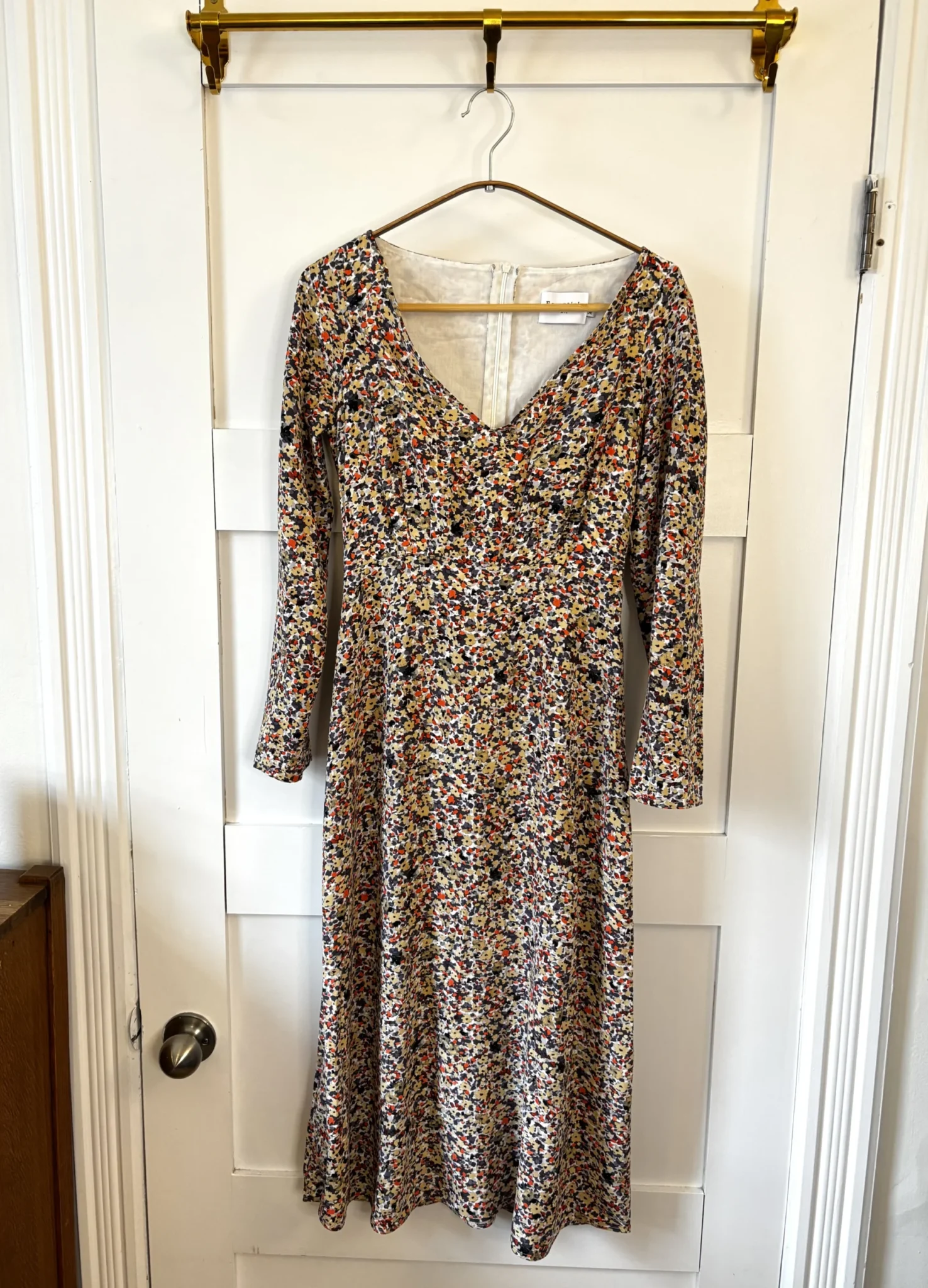 Featured image for ♥️Robe ESSENTIALS AND CO