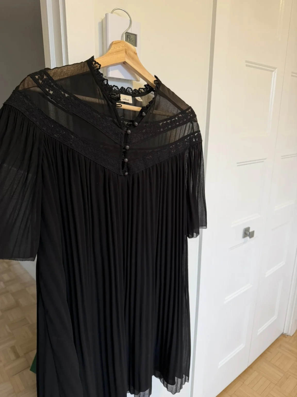 Featured image for Robe évasive
