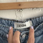 Thumbnail for Wide-leg jeans