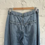 Thumbnail for Wide-leg jeans