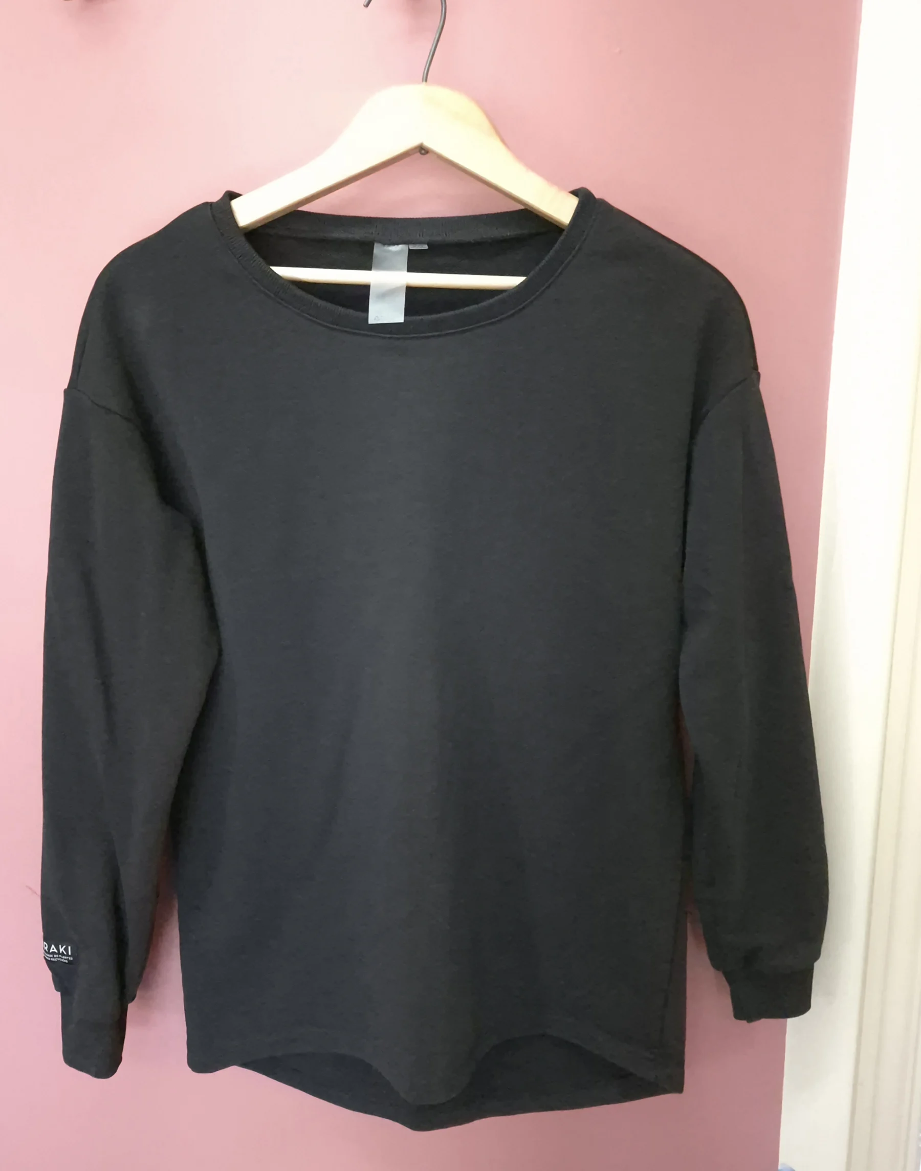 Sorona Lazy Crewneck noir Oraki seconde main