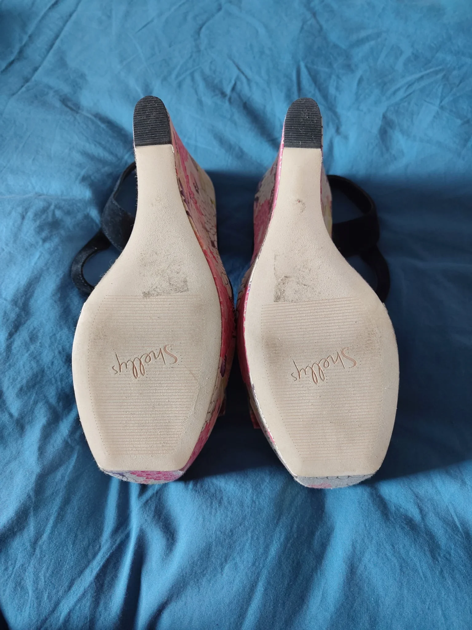 Image for Chaussures plateformes fleuries t.41 - Shelly's