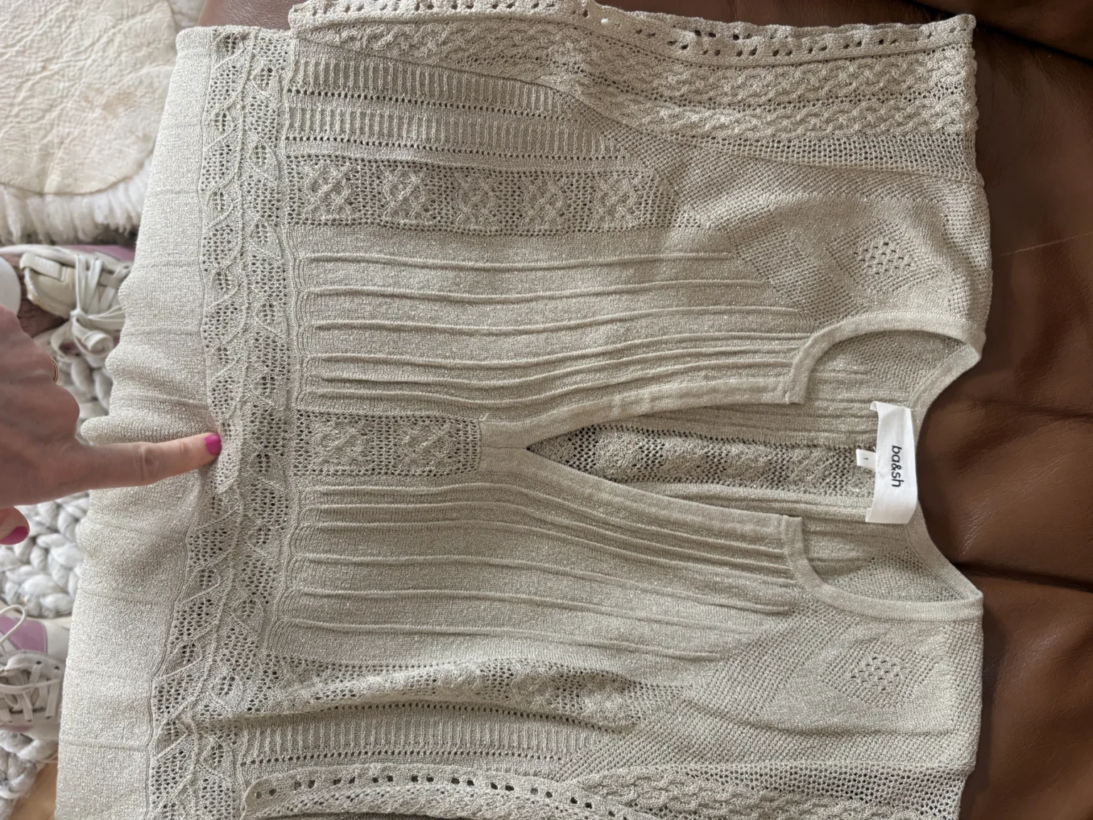 Image for Magnifique robe Bash doré encore sur le site !