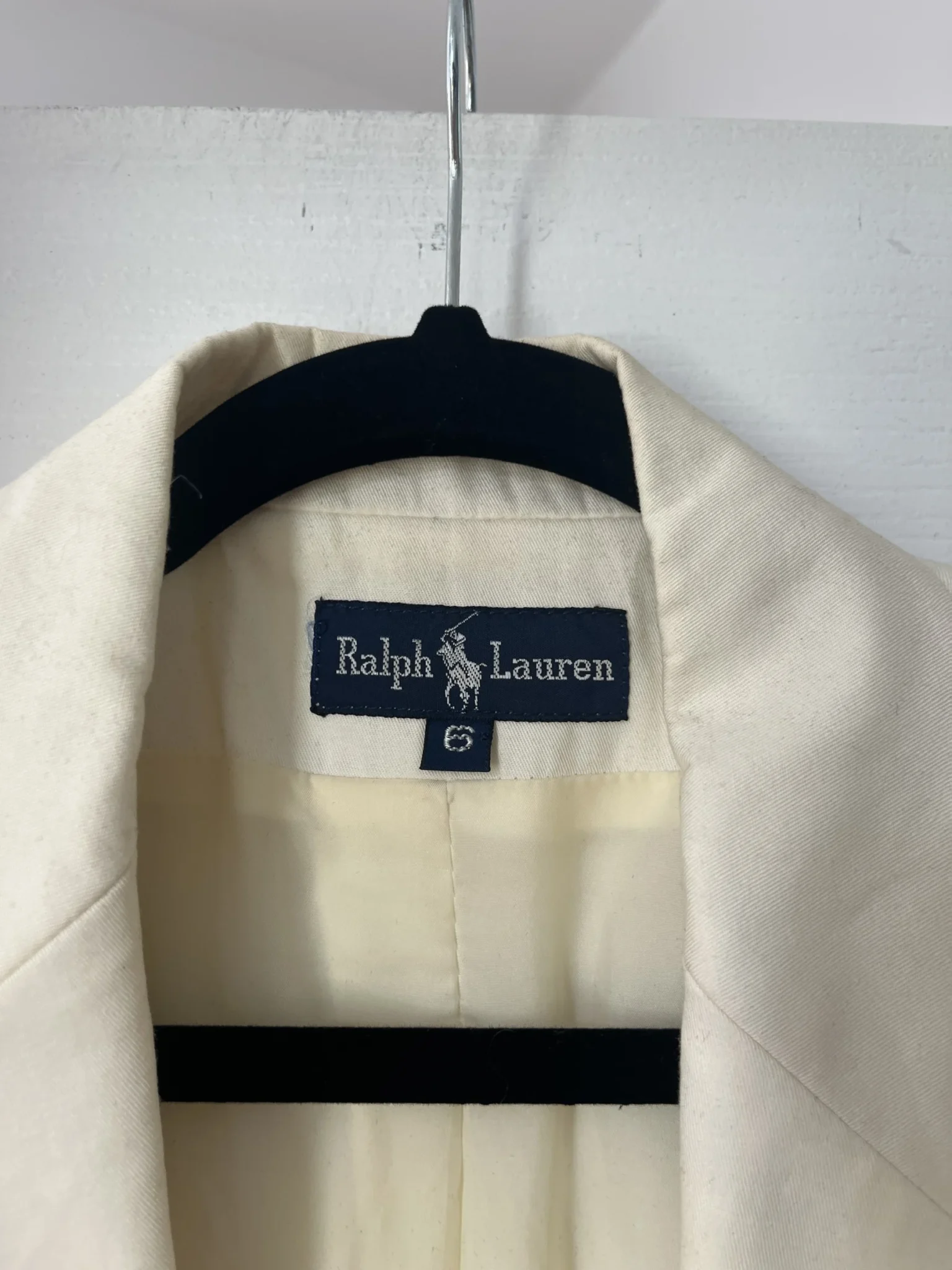 Image for Ralph Lauren blazer size 6 beige gold buttons