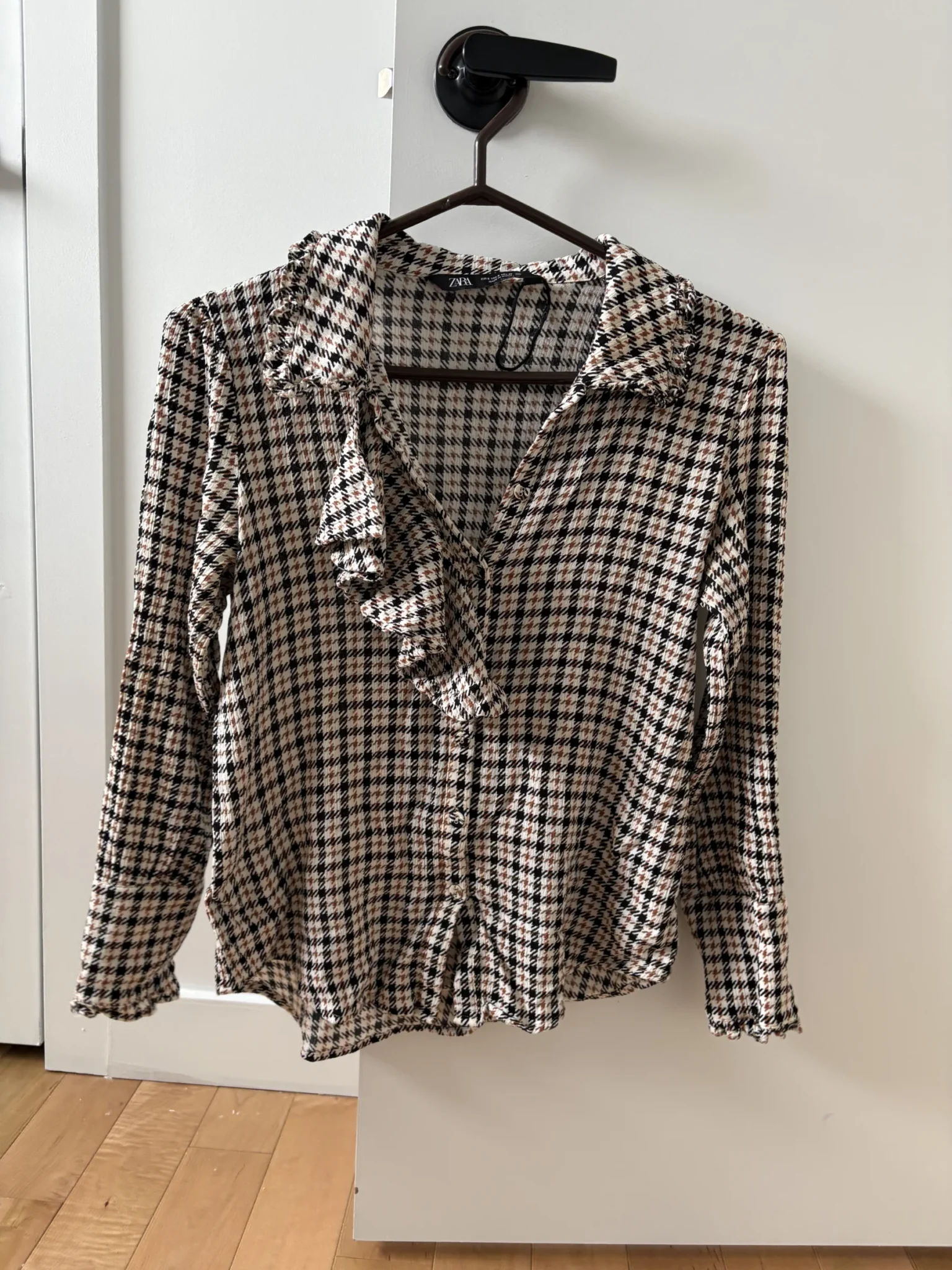 Featured image for Blouse Zara