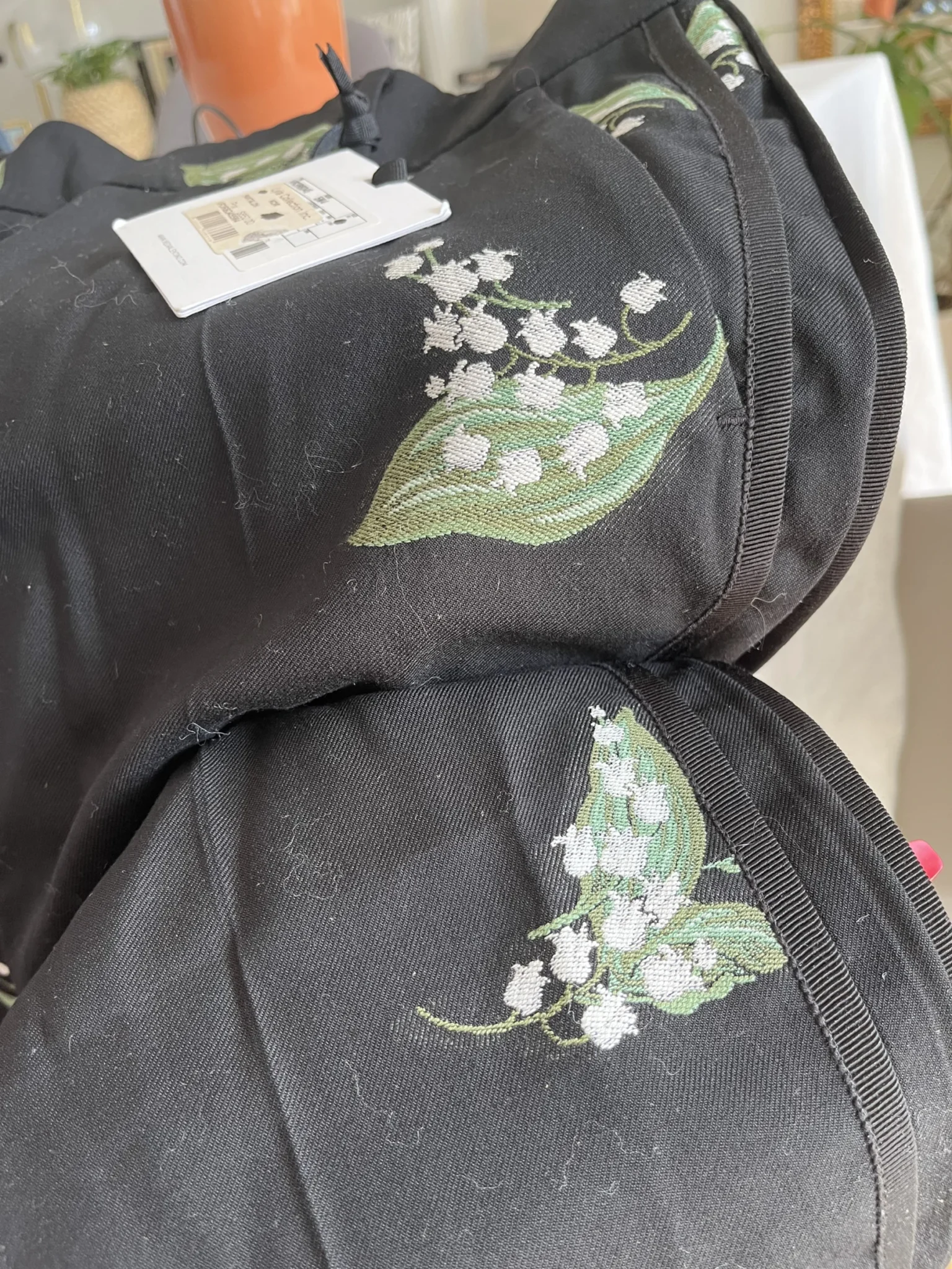Image for Red Valentino trousers size 42 with white and green floral embroidery