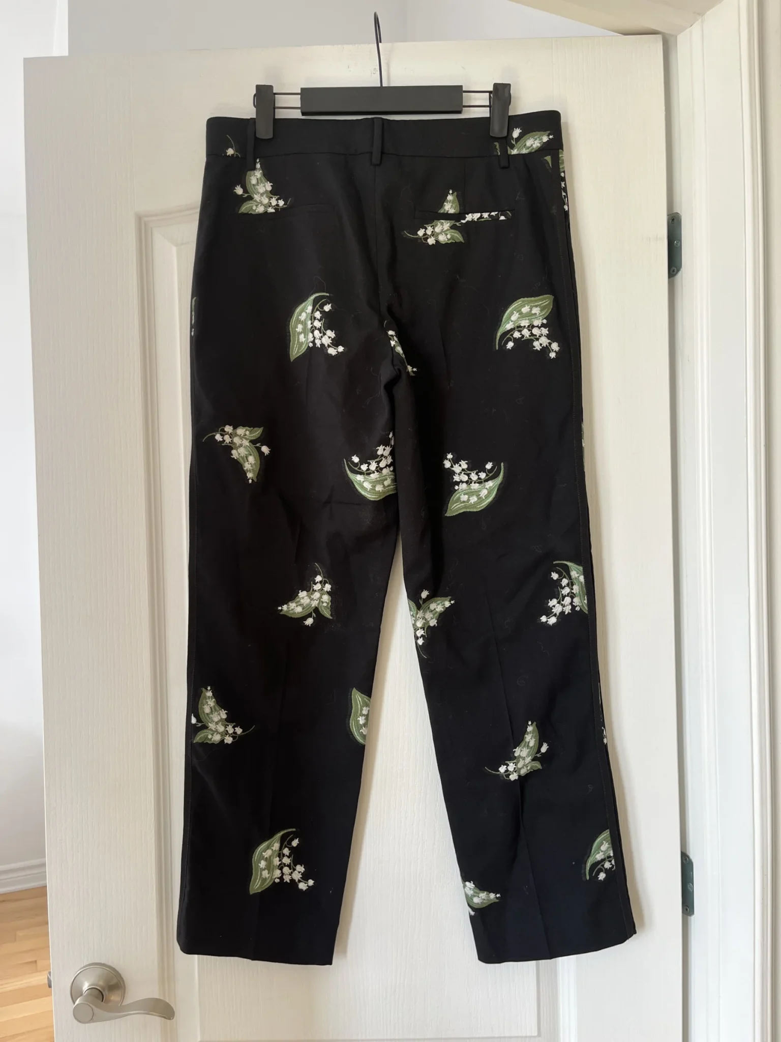 Image for Red Valentino trousers size 42 with white and green floral embroidery