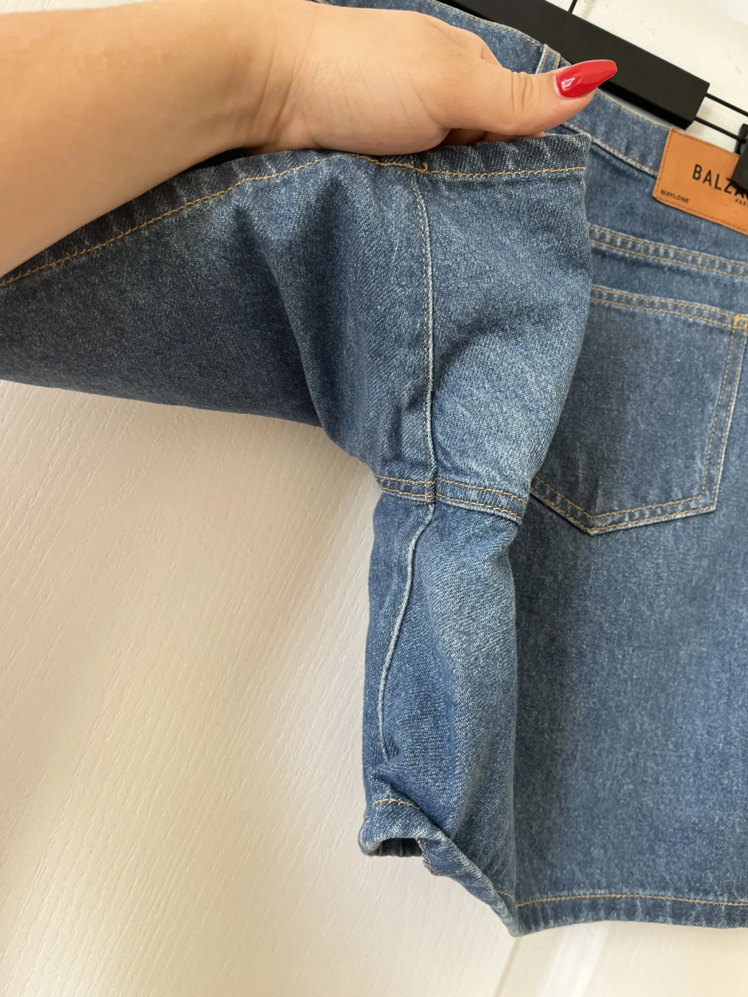 Image for Balzac Paris denim shorts size 42 Maylone model