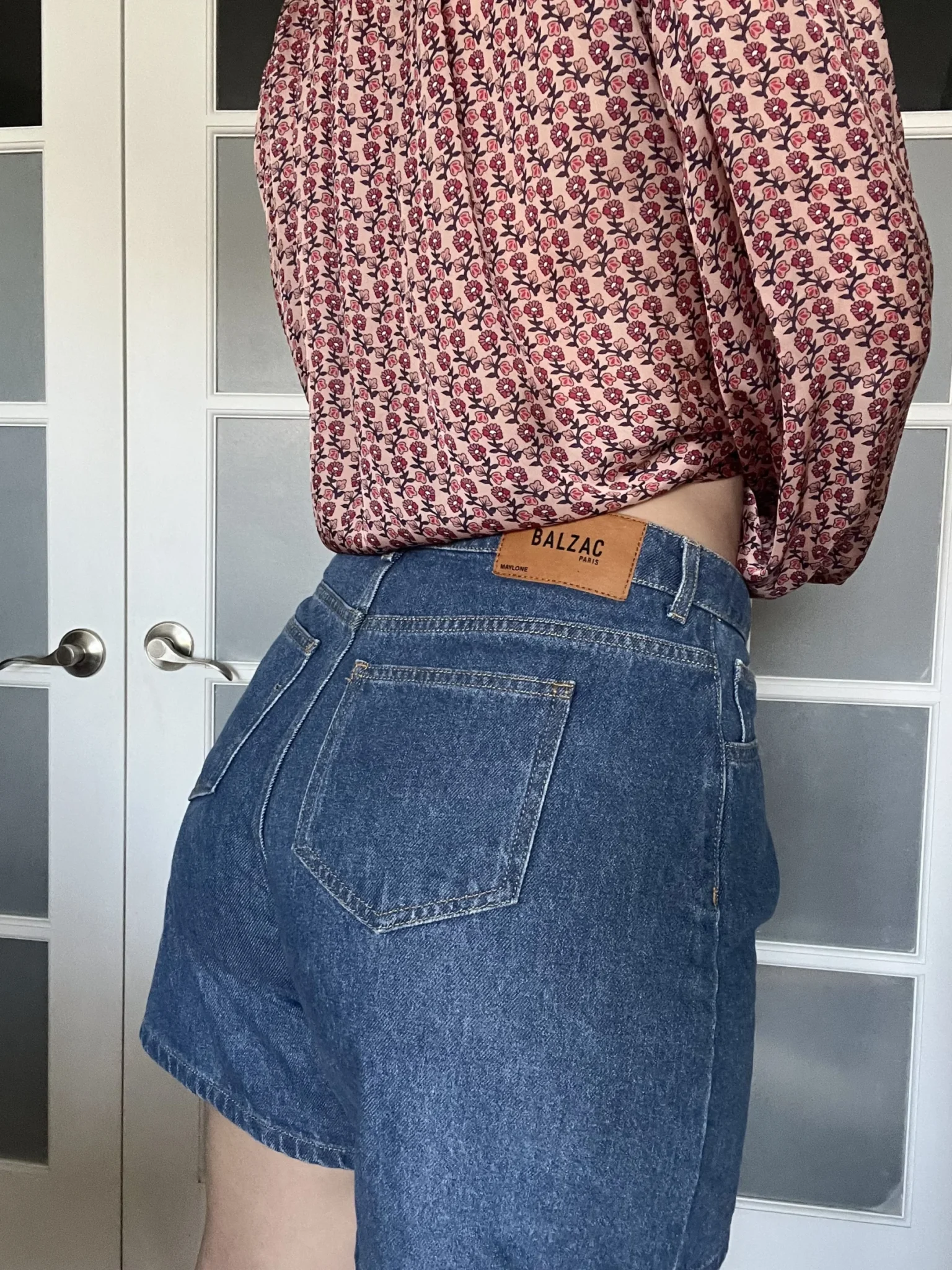Image for Balzac Paris denim shorts size 42 Maylone model