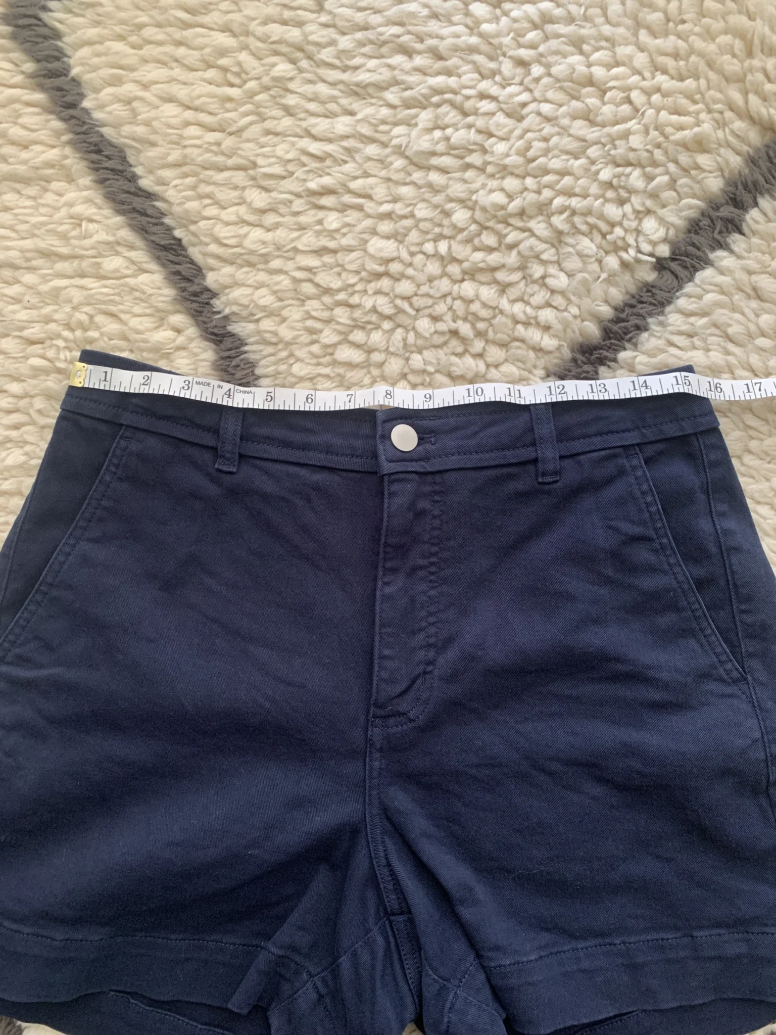 Image for Utility short bleu marine Everlane