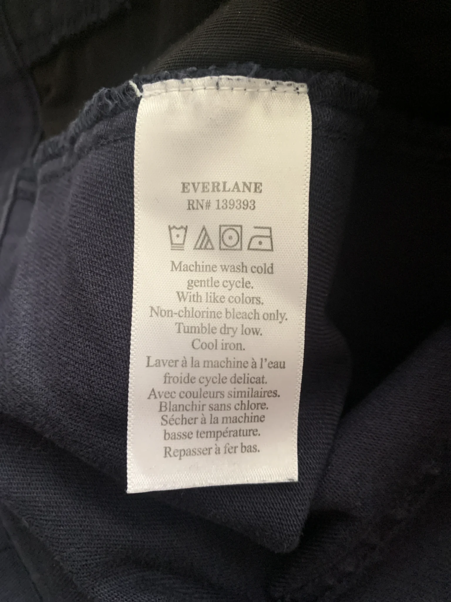 Image for Everlane utility barrel pant navy
