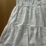 Thumbnail for Robe blanche