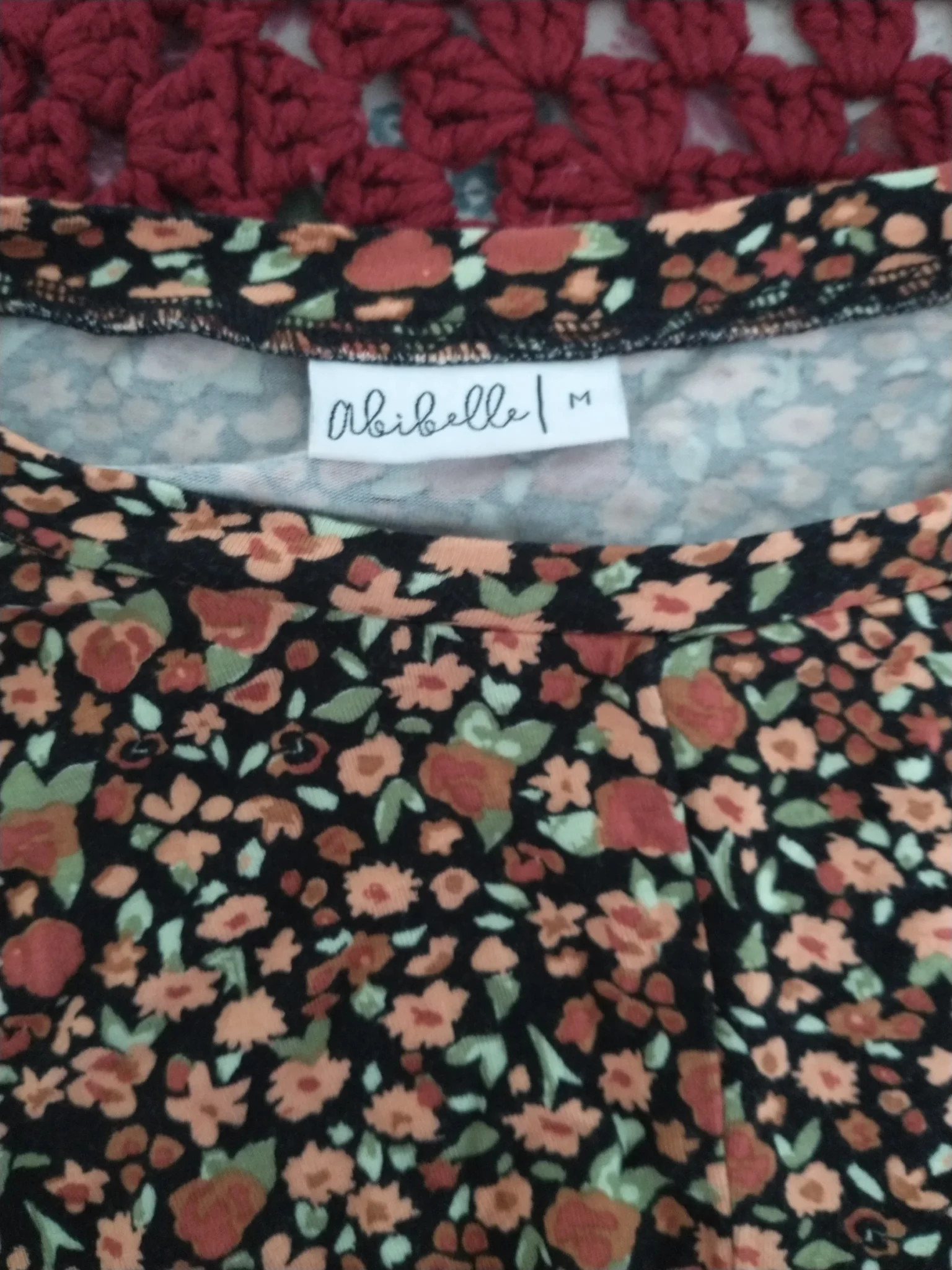 Image for Chandail crop twist fleuri Abibelle