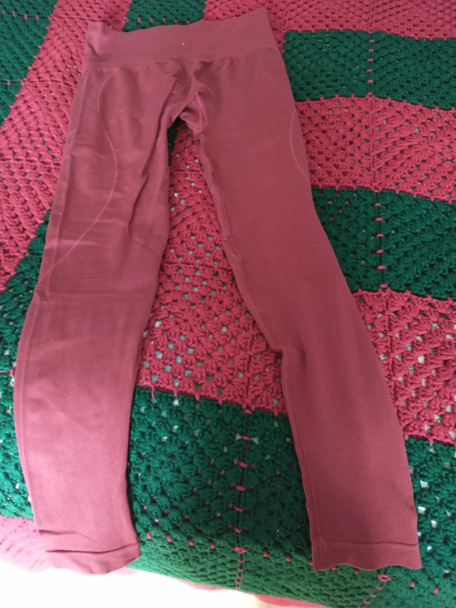 Featured image for Legging bourgogne From Rachel
