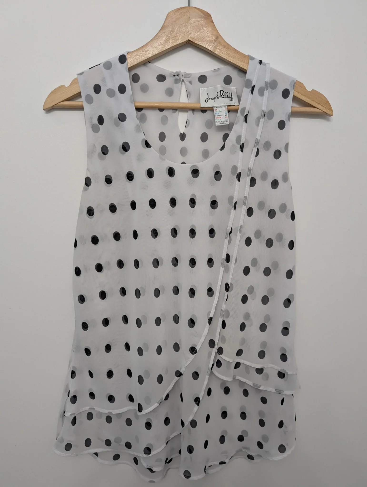 Featured image for Camisole à pois Joseph Ribkoff