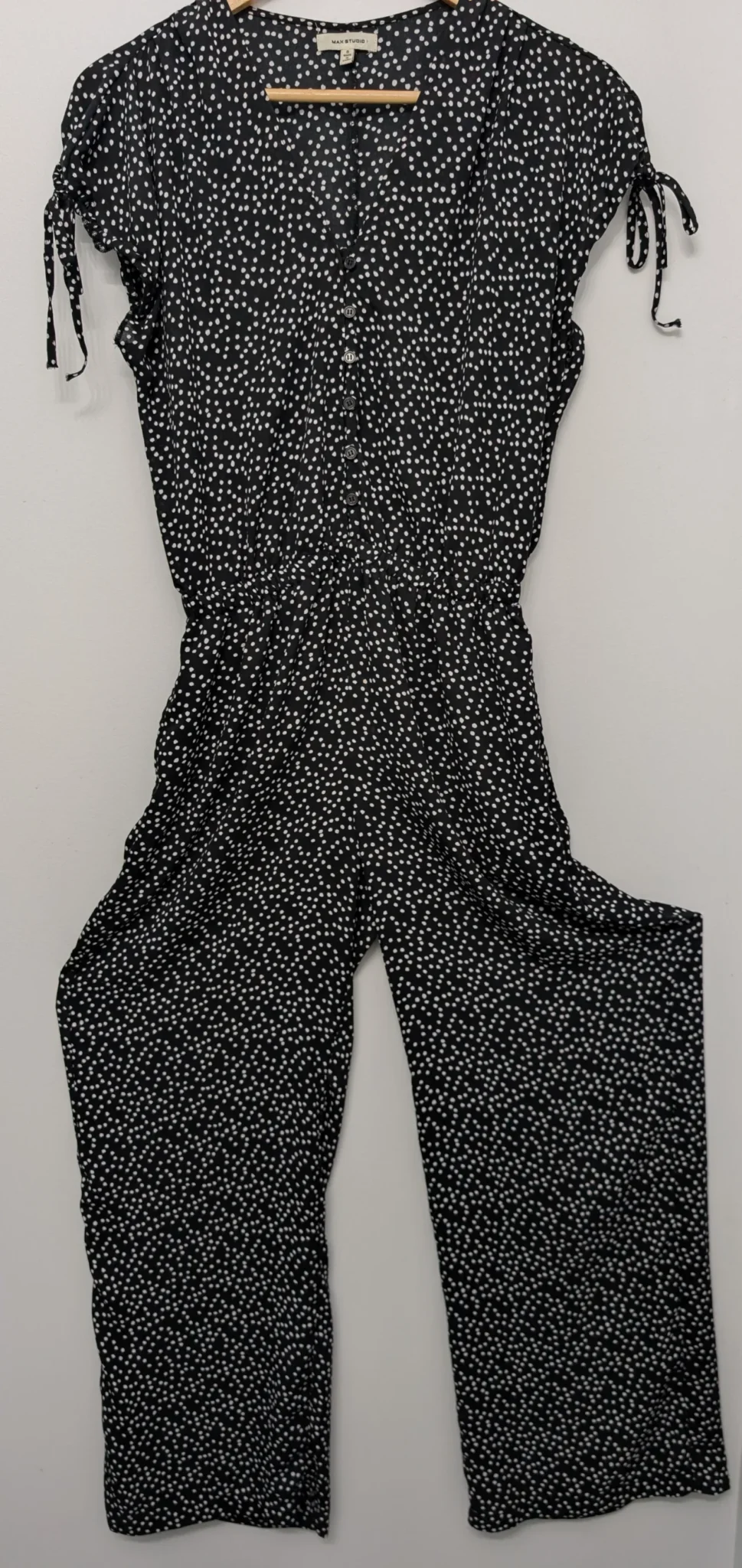 Featured image for One-piece noire à pois blancs – Max Studio