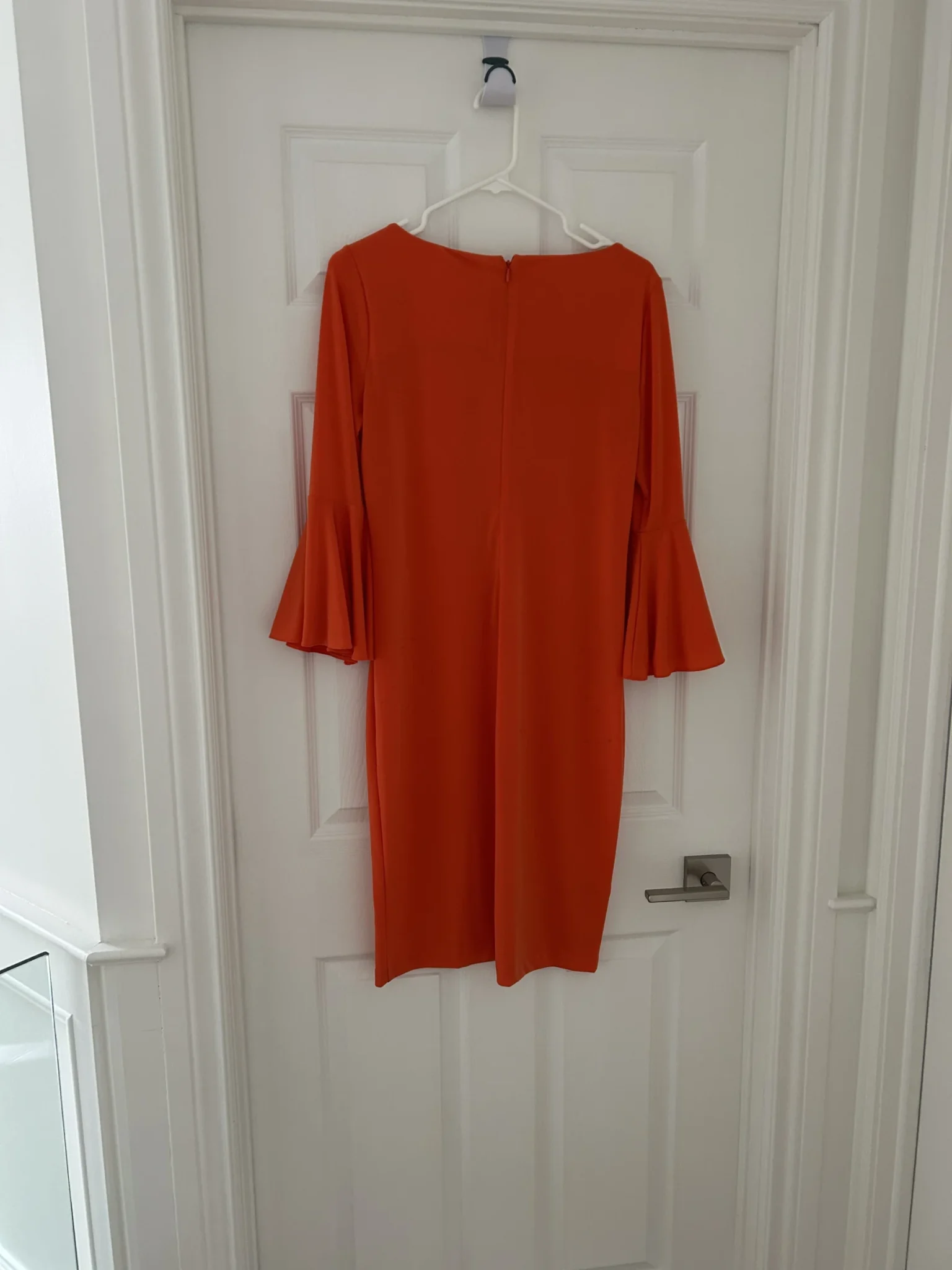 Image for Robe à manches 3/4 évasées