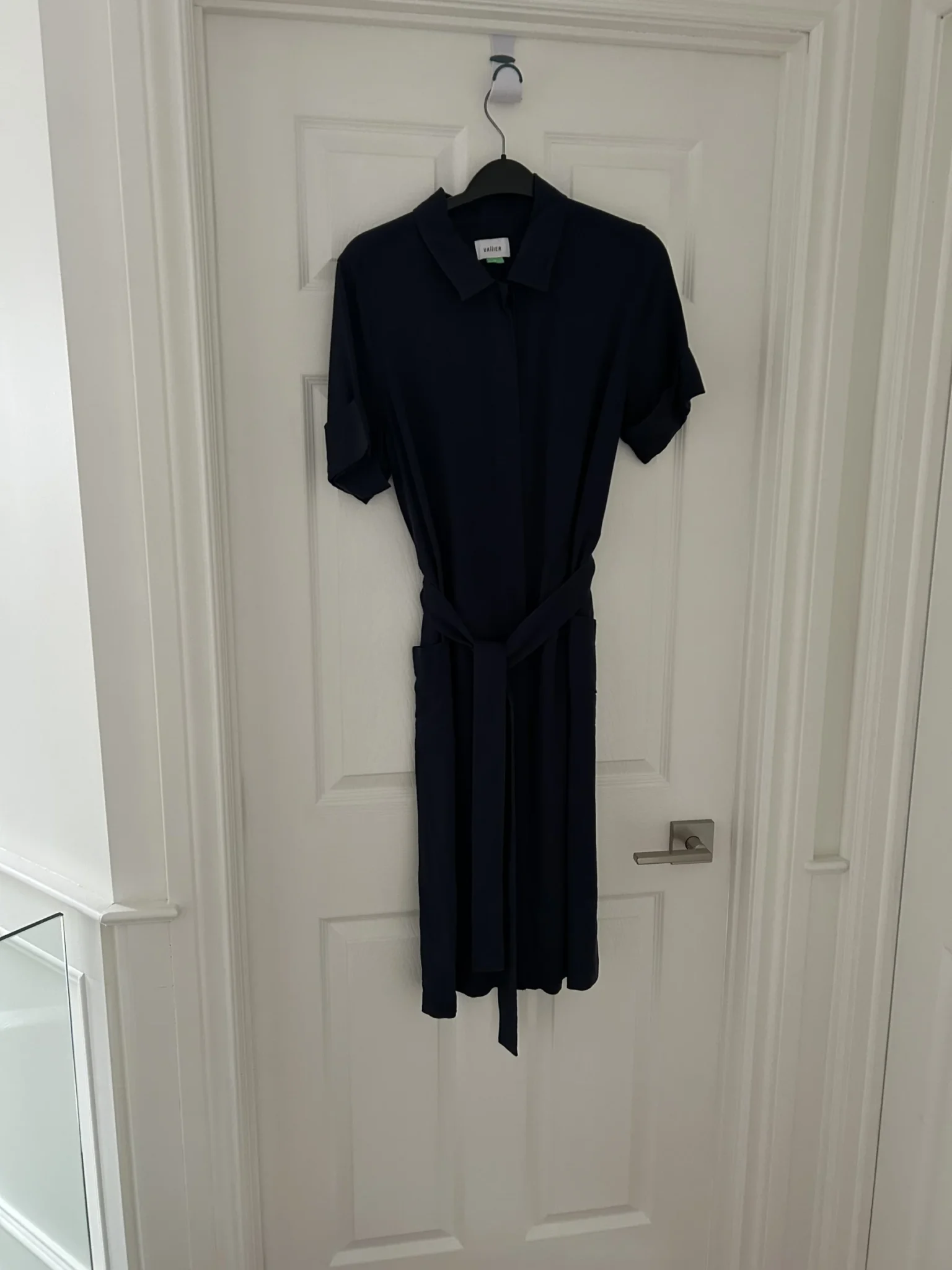 Featured image for Robe Vallier