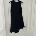 Thumbnail for Robe avec bas asymétrique