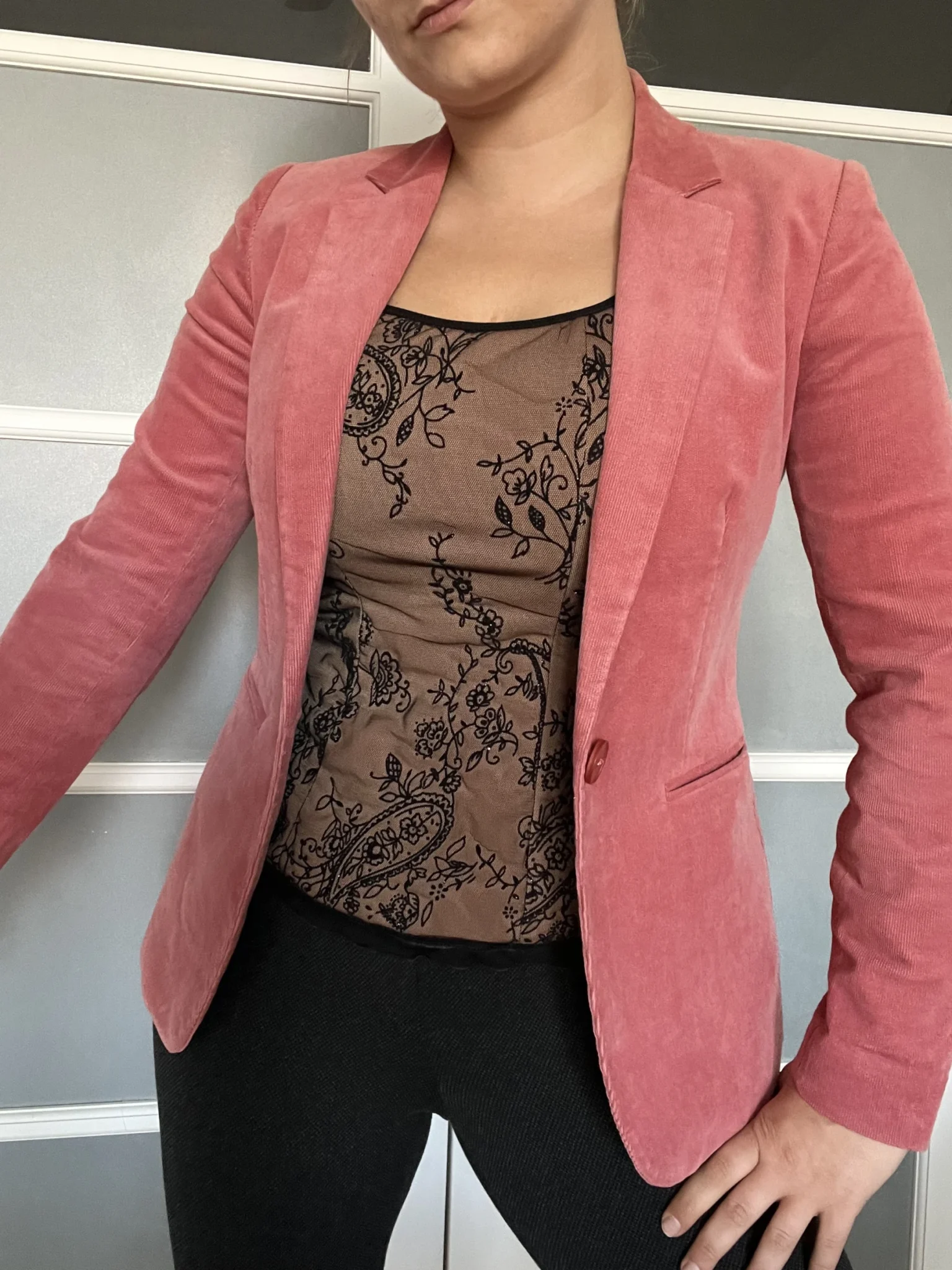 Image for Massimo Dutti women's pink velvet jacket size 38