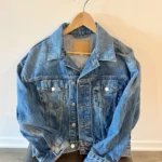 Featured thumbnail for Veste Denim Aritzia