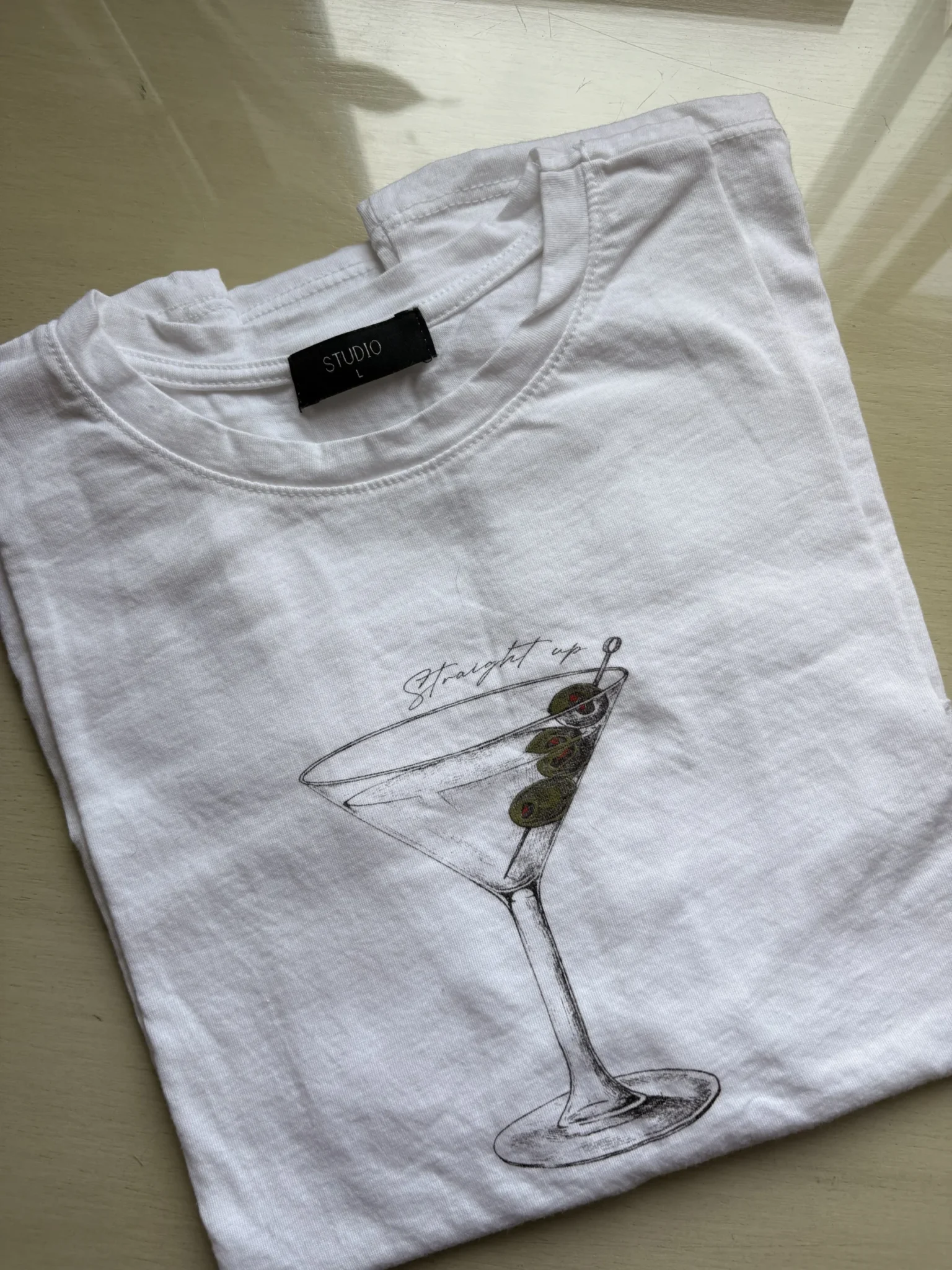 Featured image for T-shirt 🍸