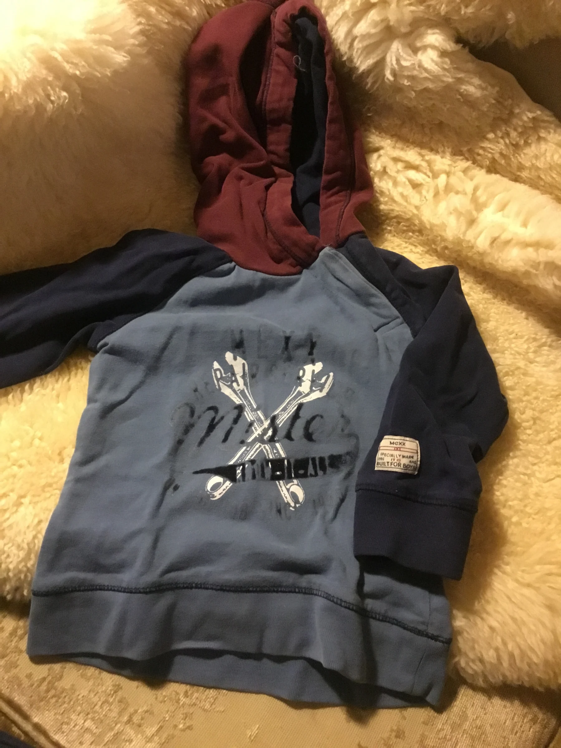 Chandail sweat mexx à capuchon, 12-18 fait très très petit Mexx seconde main