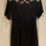 Thumbnail for Robe à broderies et sequins Yumi - Taille 10
