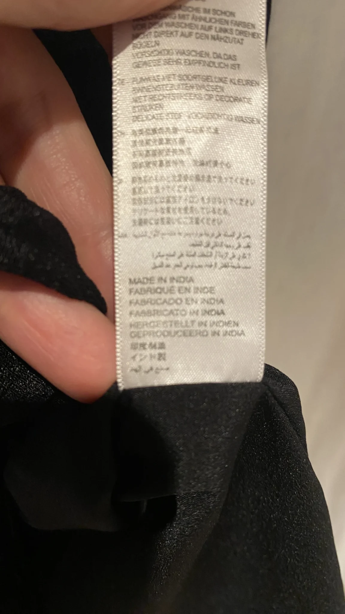 Image for Robe à broderies et sequins Yumi - Taille 10