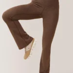 Featured thumbnail for Rose Boréal flared leg legging