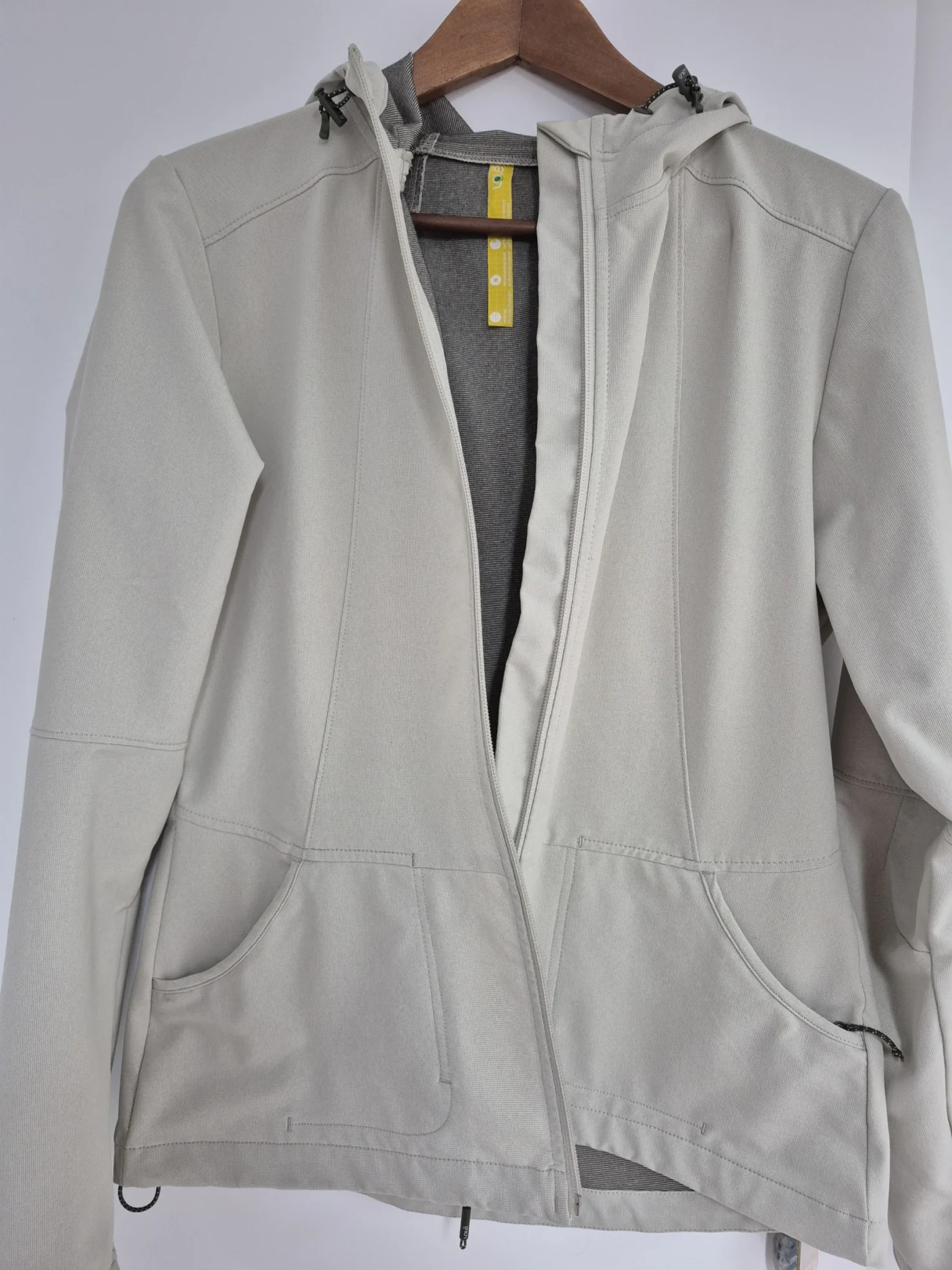 Featured image for Veste sport Lole