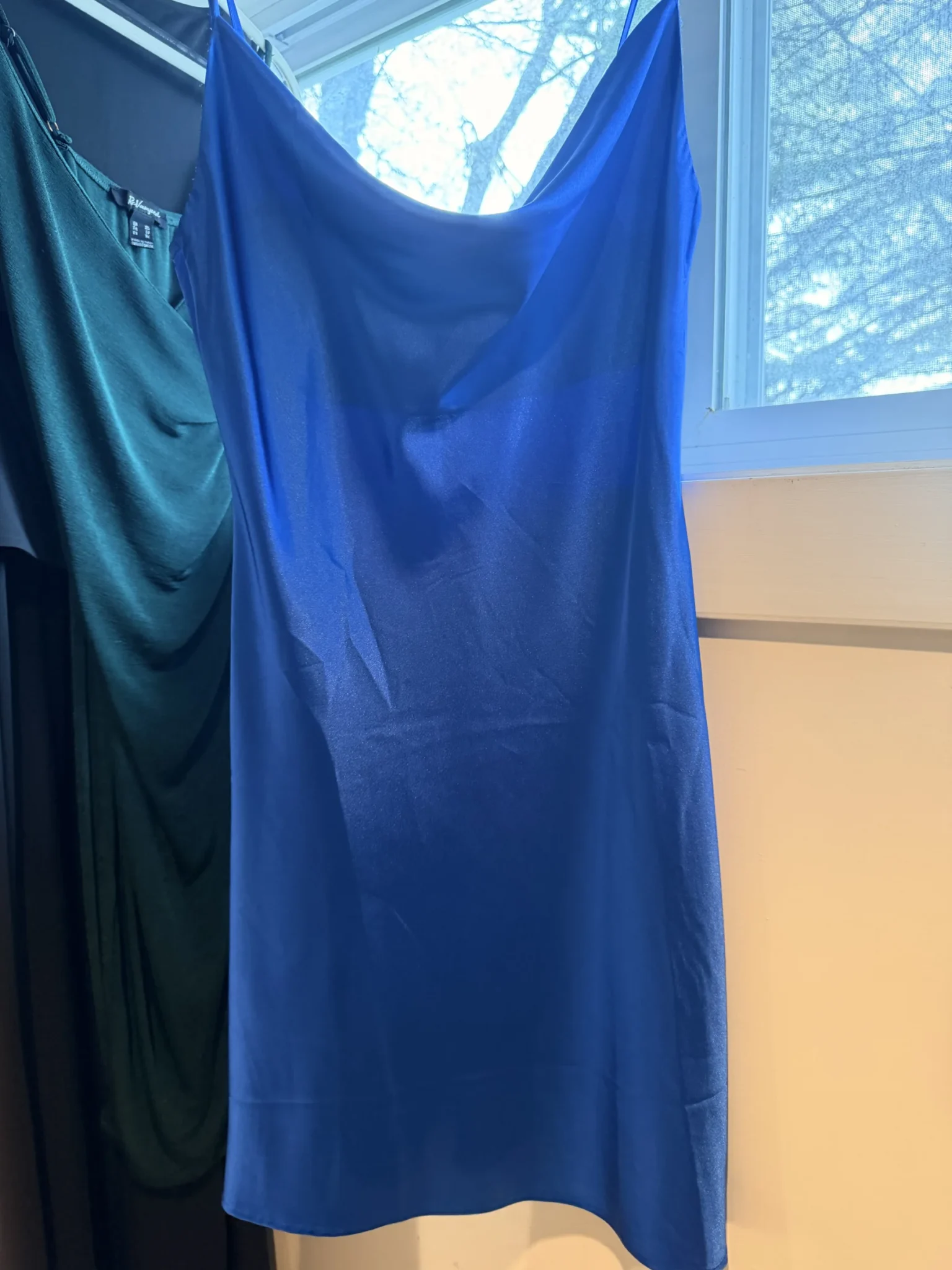 Featured image for Robe satin