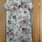 Featured thumbnail for Robe d’été fleurie crème