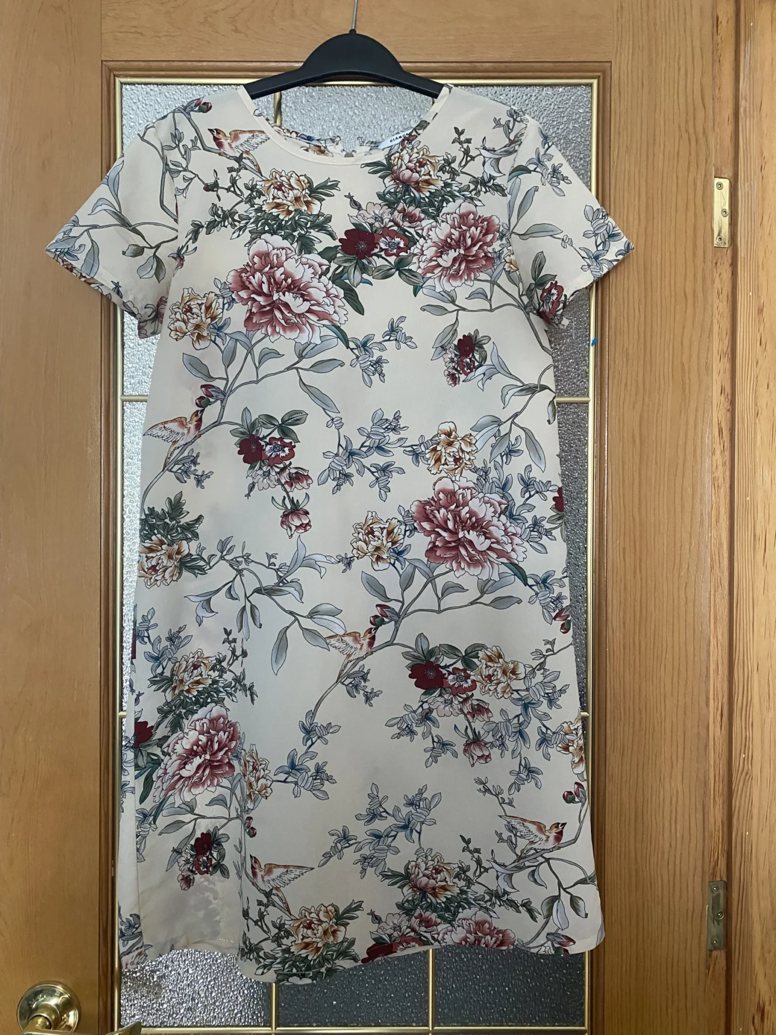 Featured image for Robe d’été fleurie crème