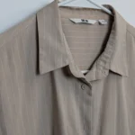 Thumbnail for 🤎 Chemise beige Uniqlo