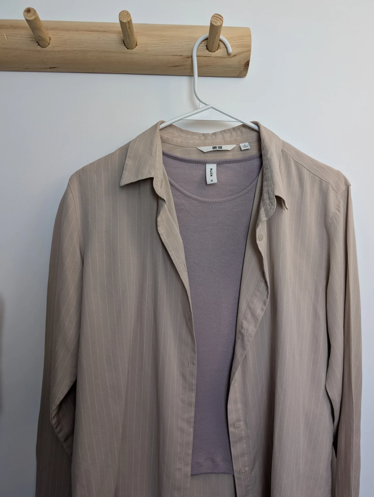 Image for 🤎 Chemise beige Uniqlo