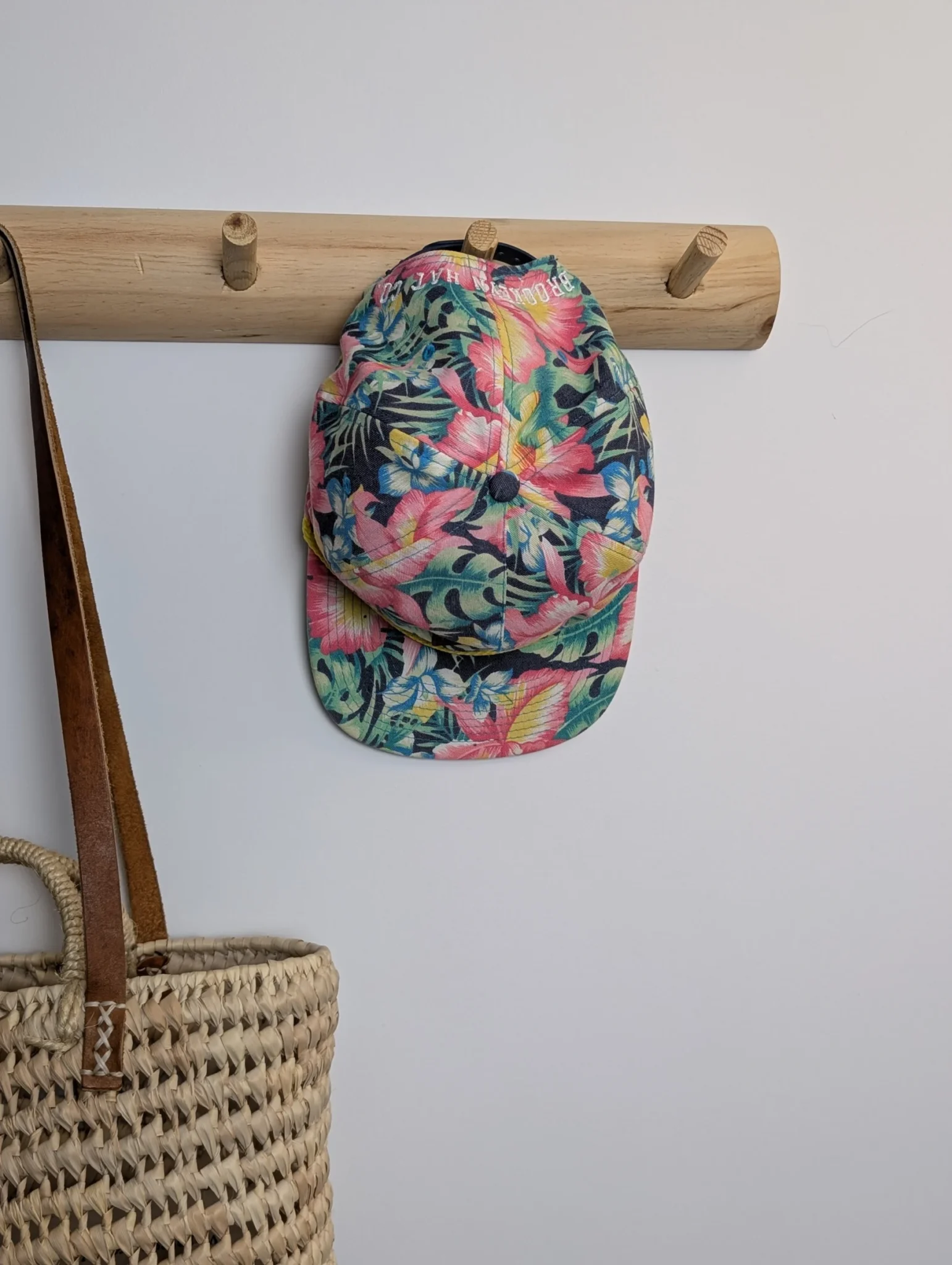 Image for 💙 Casquette fleurie