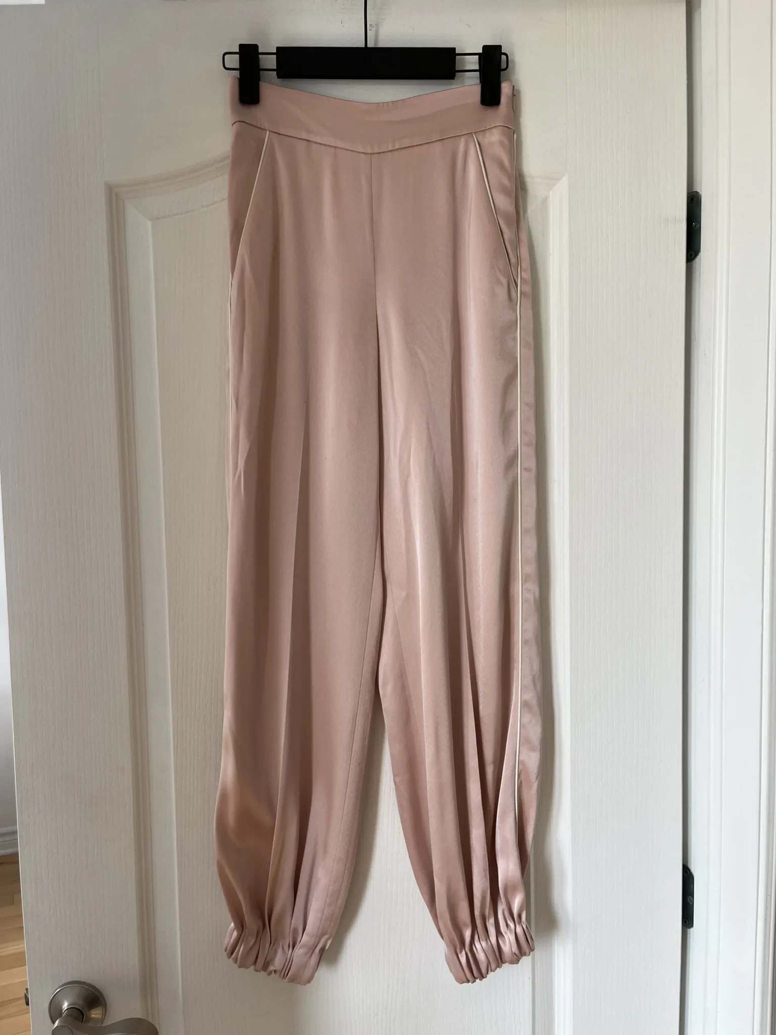 Featured image for Wilfred silk trousers size 00 pink and white