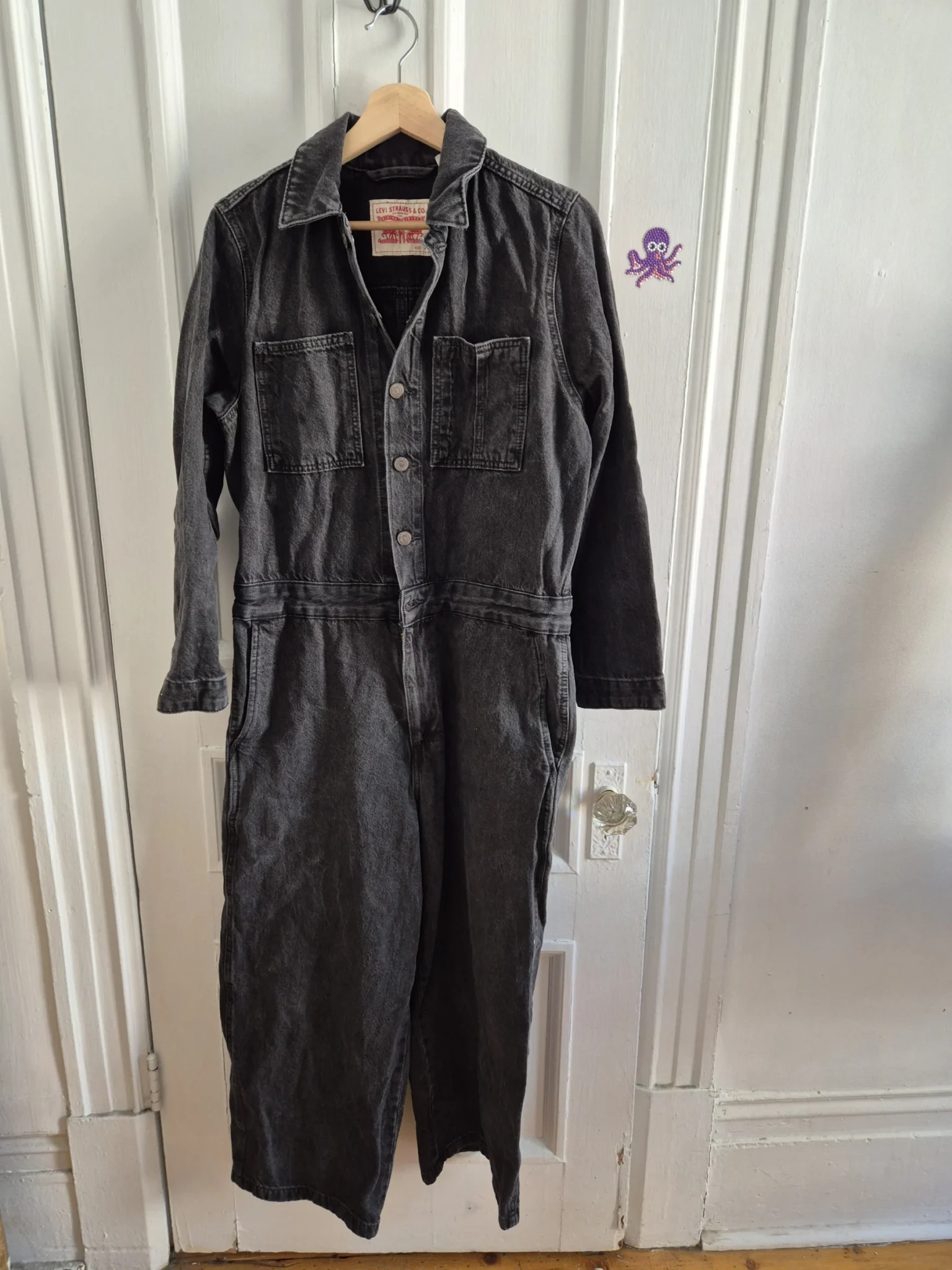Featured image for Combinaison Levis noire