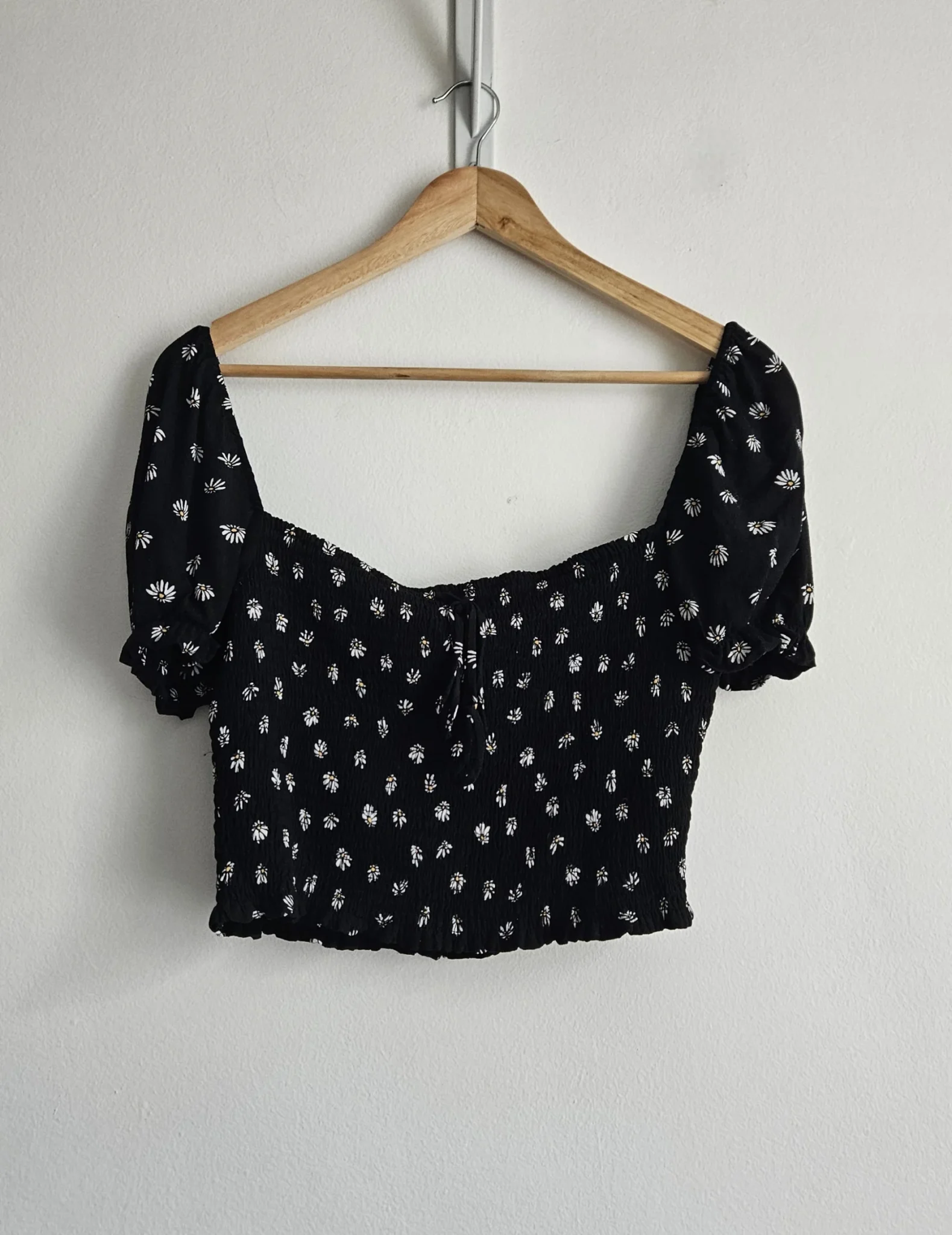 Image for 🌷blouse, floral cropped - Wilfred (Aritzia)