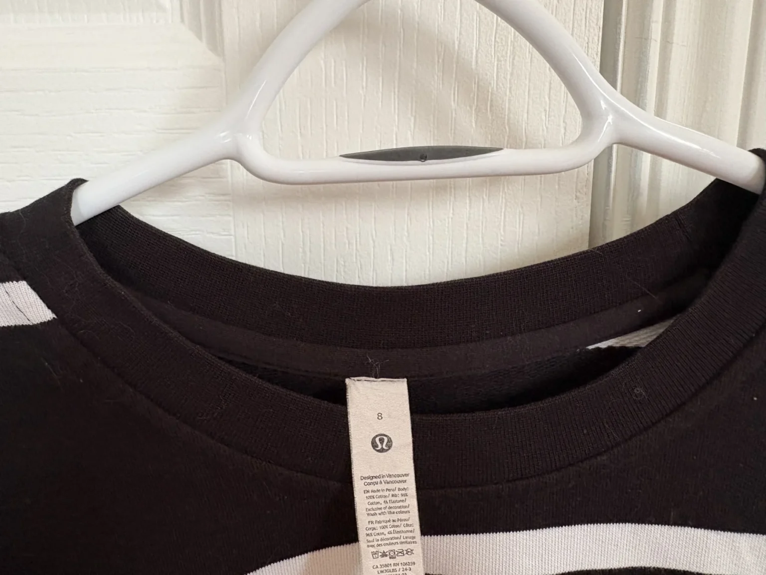 Image for Chandail rayé Lululemon 8