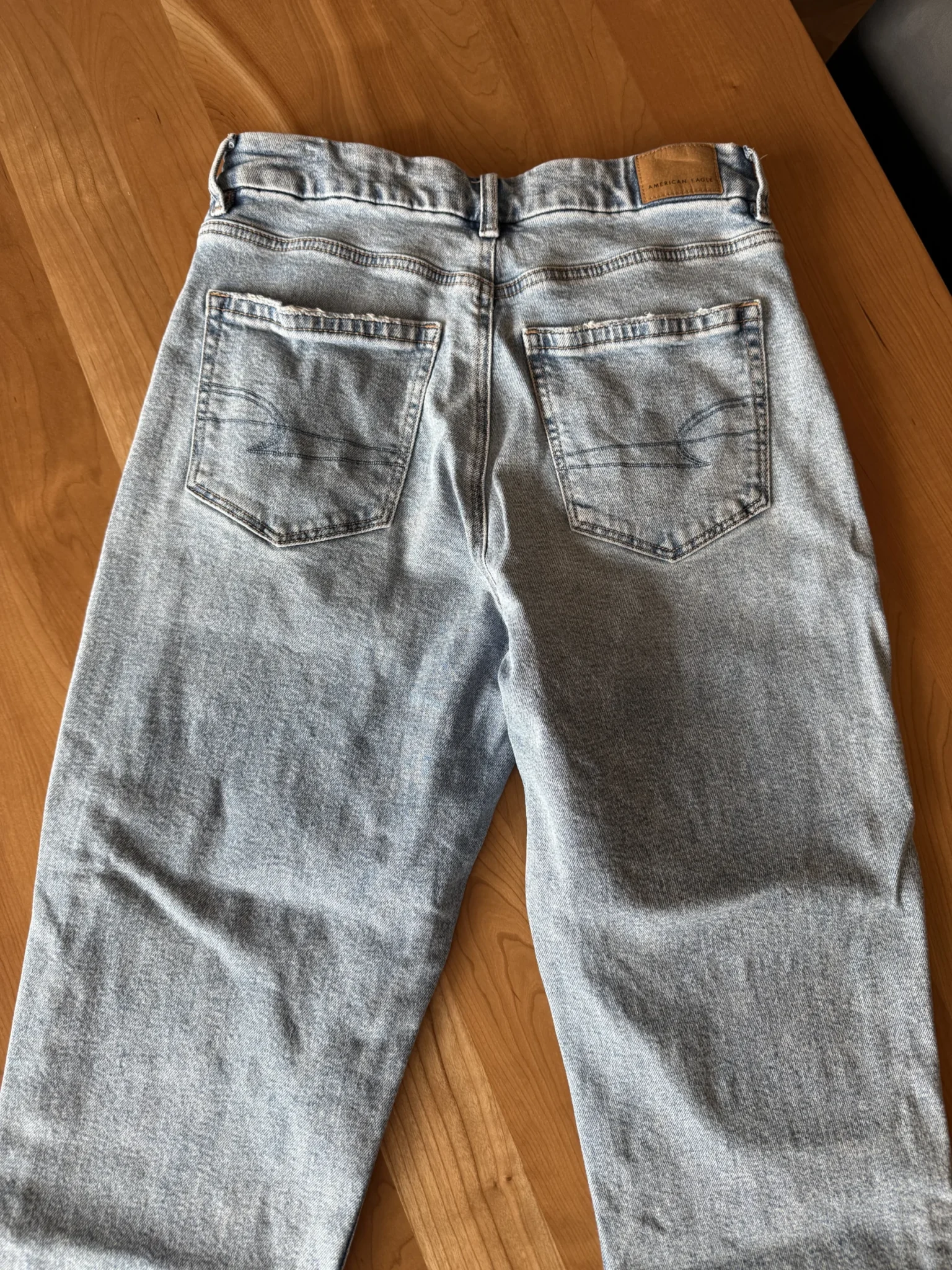 Image for Curvy mom jeans du American Eagle