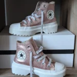 Featured thumbnail for Converse semelle compensée enfant