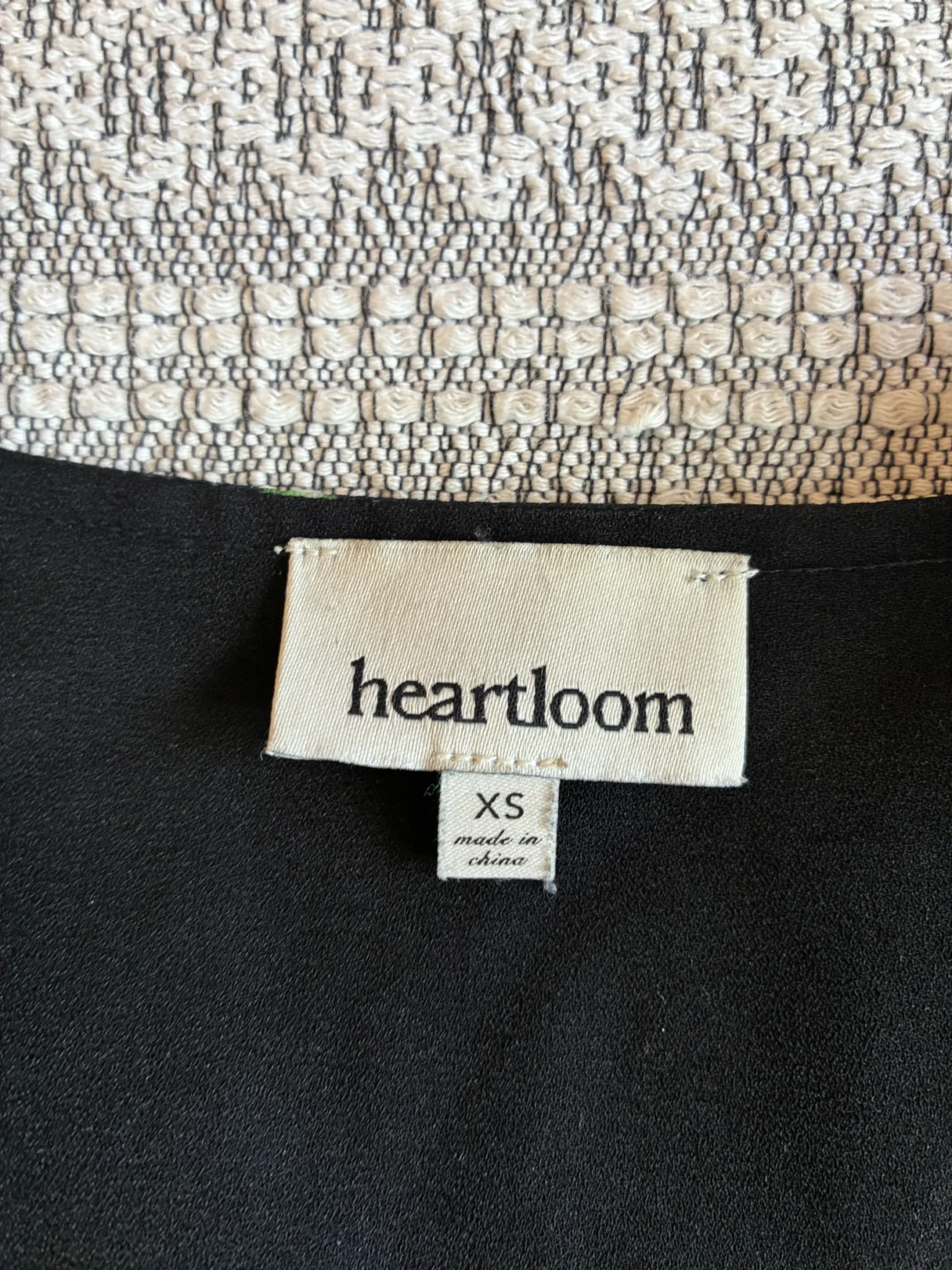Image for Haut cache-coeur Heartloom